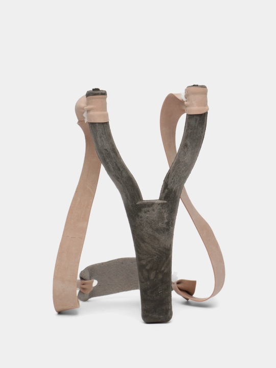 Baliq ovlash va o'yin-kulgi uchun anatomik sport slingshot