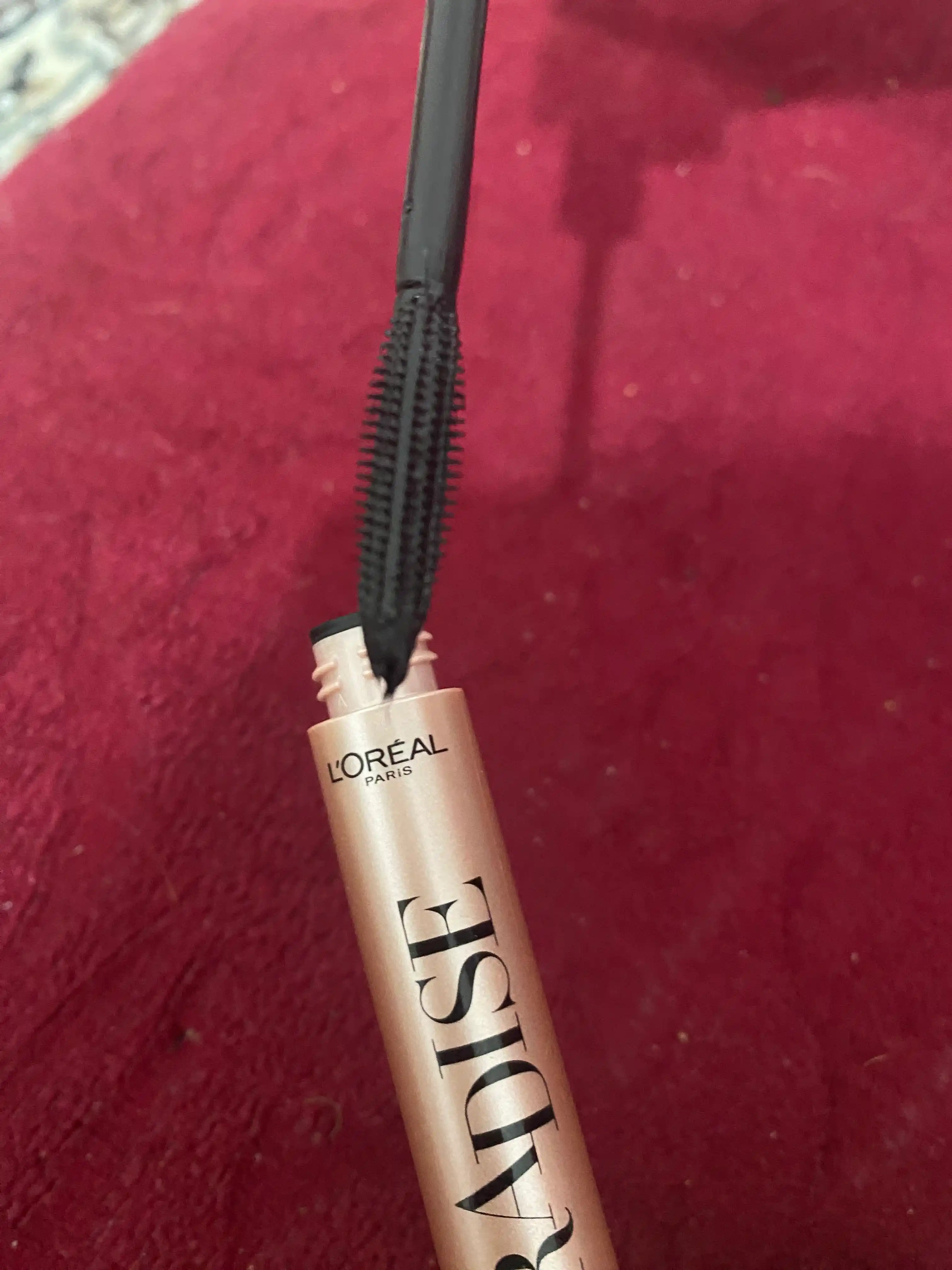 Kipriklar uchun tush L'Oreal Paris Paradise, bosh aylantiradigan hajm, qora, 6.4 ml