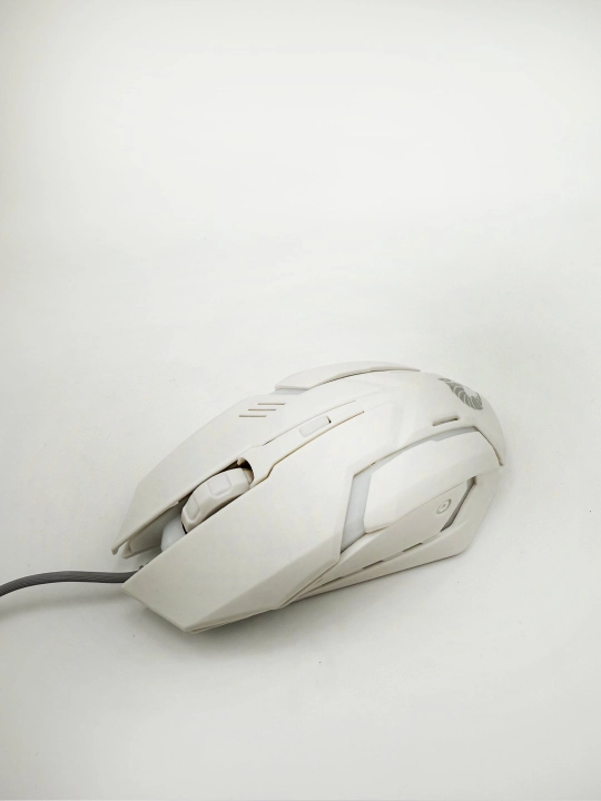 O'yin uchun smart klaviatura va sichqoncha RGB yoritgichi bilan, LED chiroqli