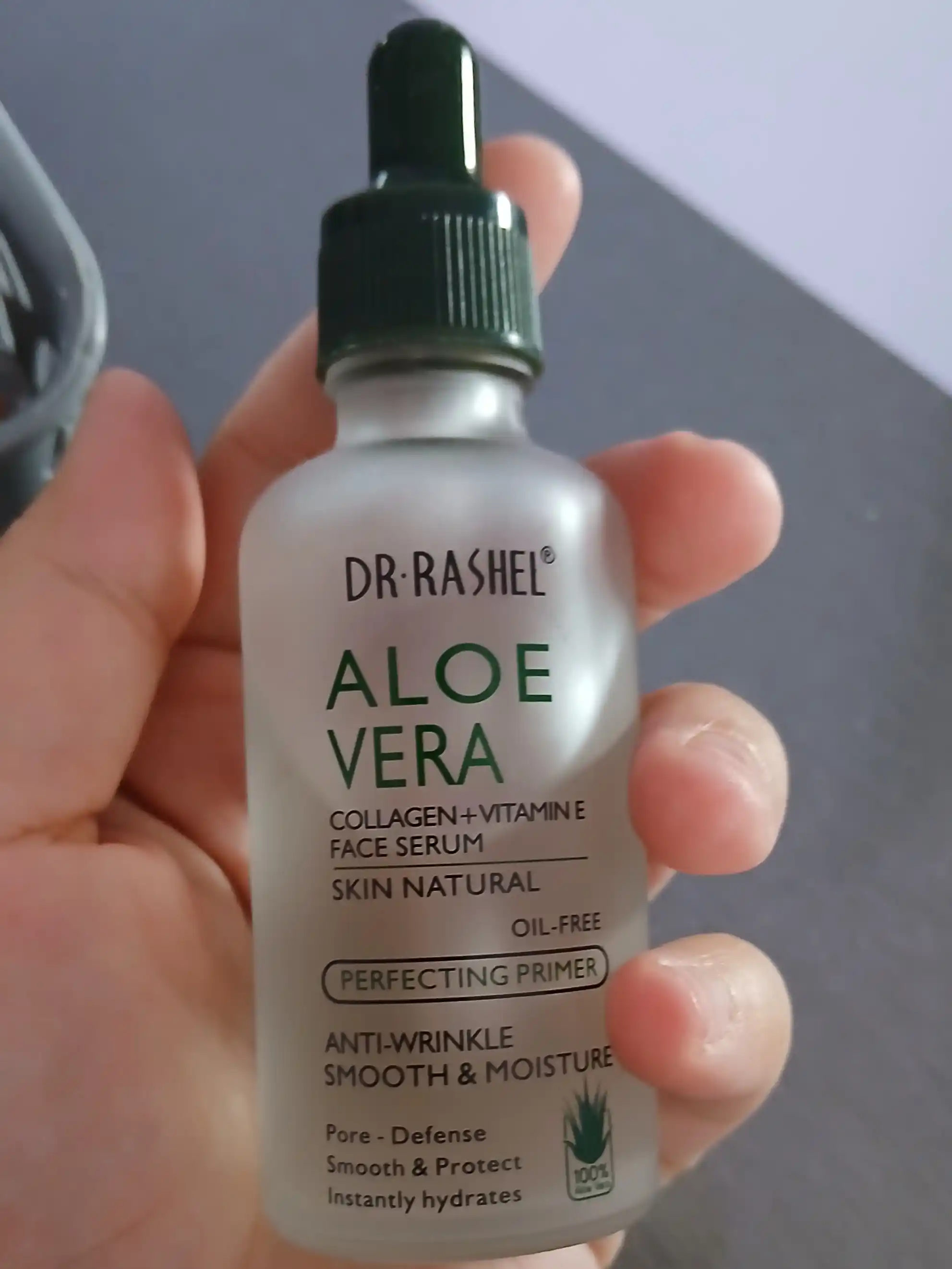Aloe vera bilan tinchlantiruvchi va chuqur namlovchi yuz zardobi Dr. Rashel, 50 ml