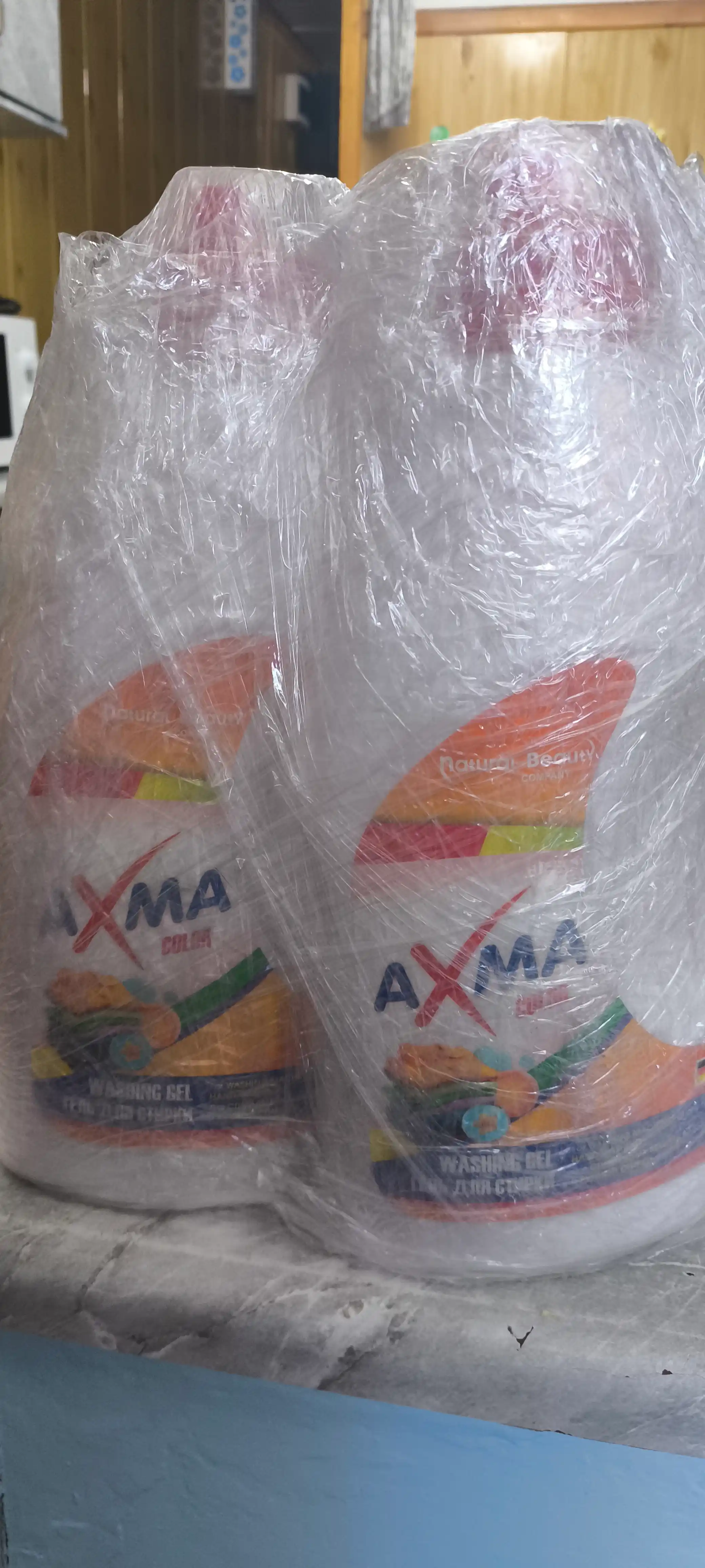 Kir yuvish geli AXMA, rangli kirlar uchun, 2 litr
