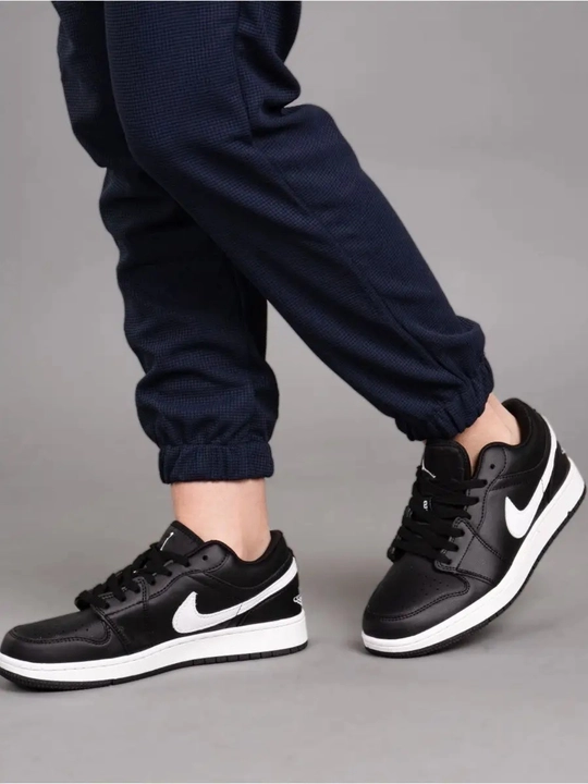 Erkaklar uchun krossovkalar Air jordan, bahor va yoz uchun
