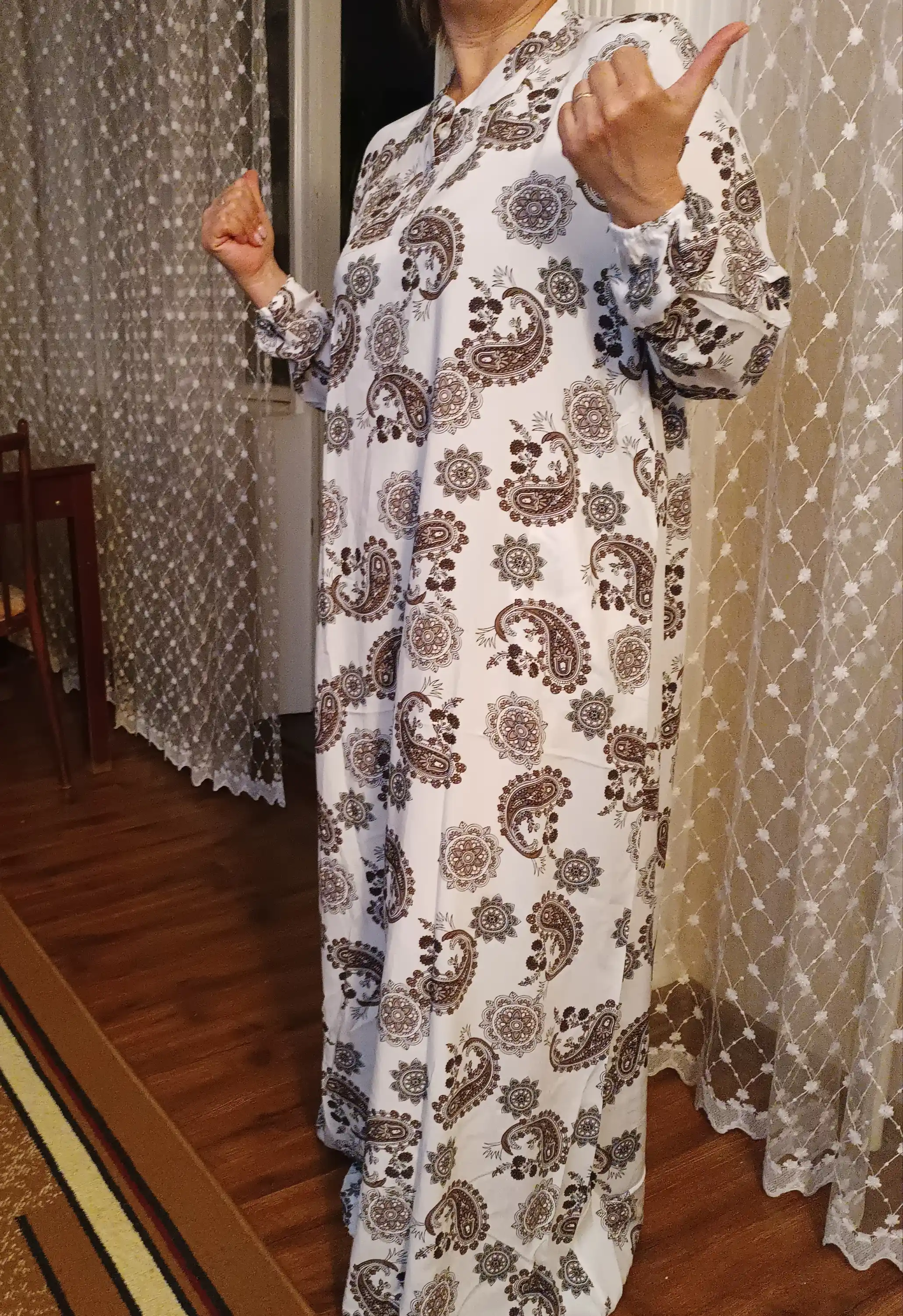Ayollar uchun kundalik ko'ylak, paxta, abaya, katta o'lchamlari ham bor