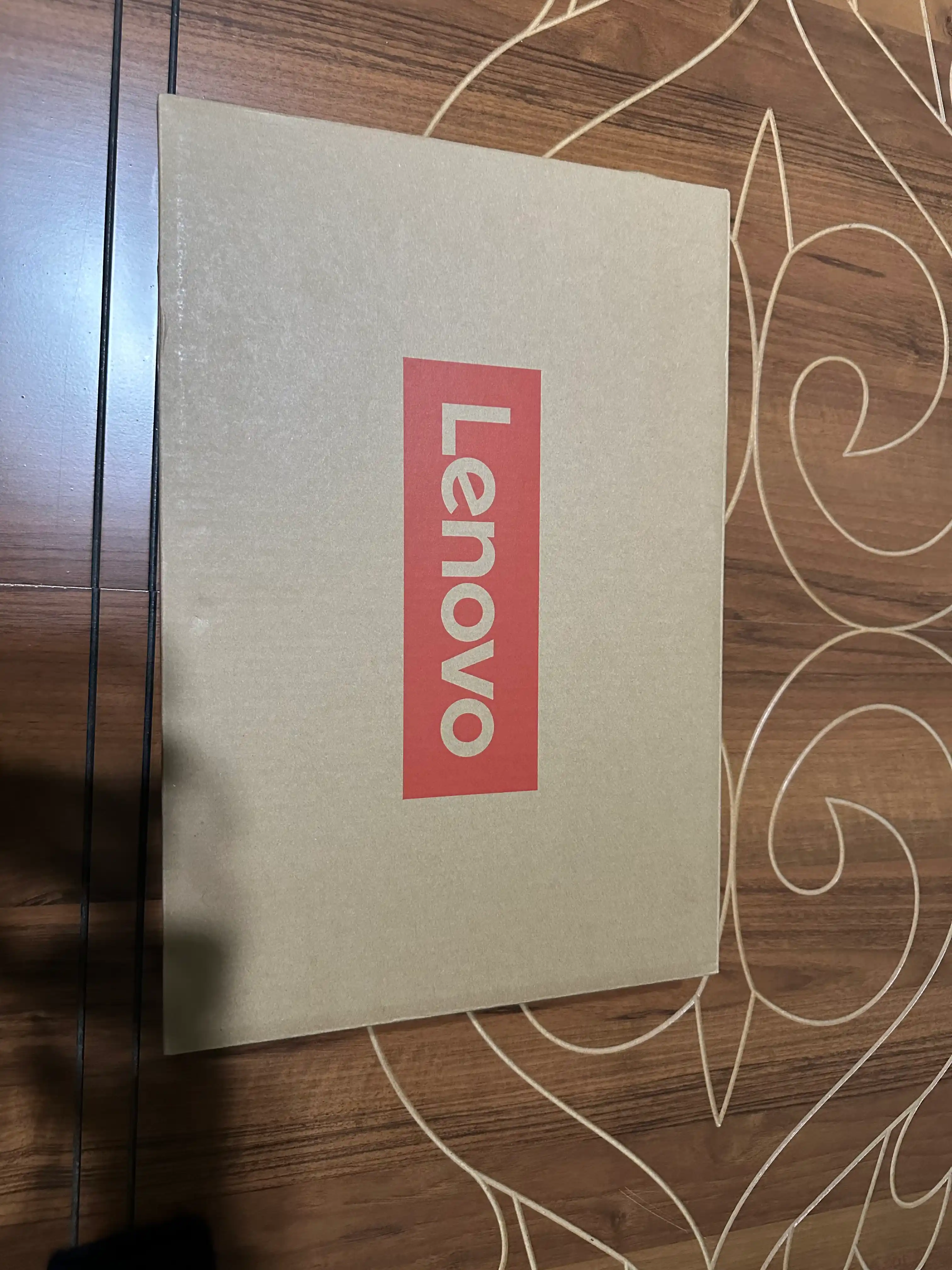 Ноутбук LENOVO IDEAPAD SLIM 3 AMD ATHLON SILVER A10 8GB DDR5 512GB SSD 15,6 FHD W11 GREY