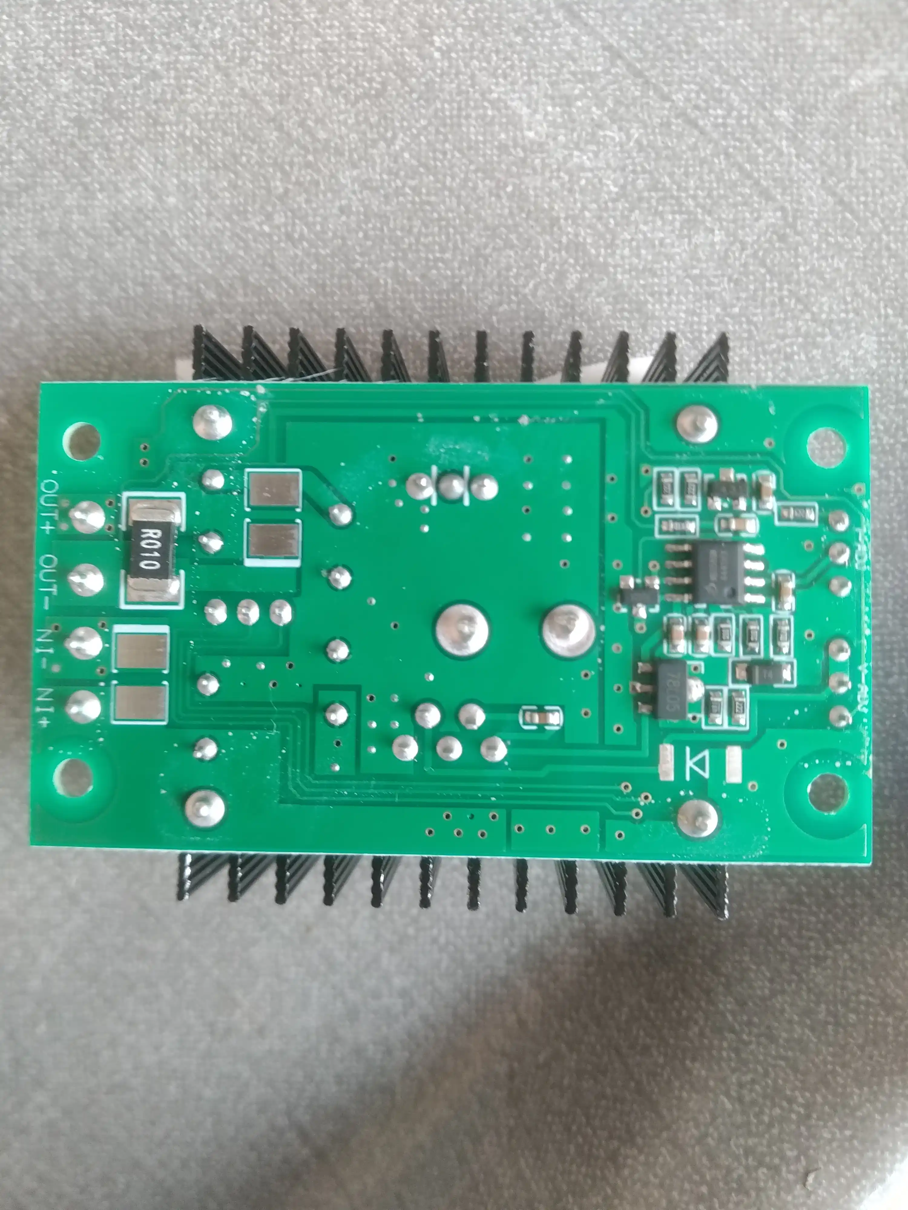 DC-DC pastga tushirish moduli XL4016 300 W