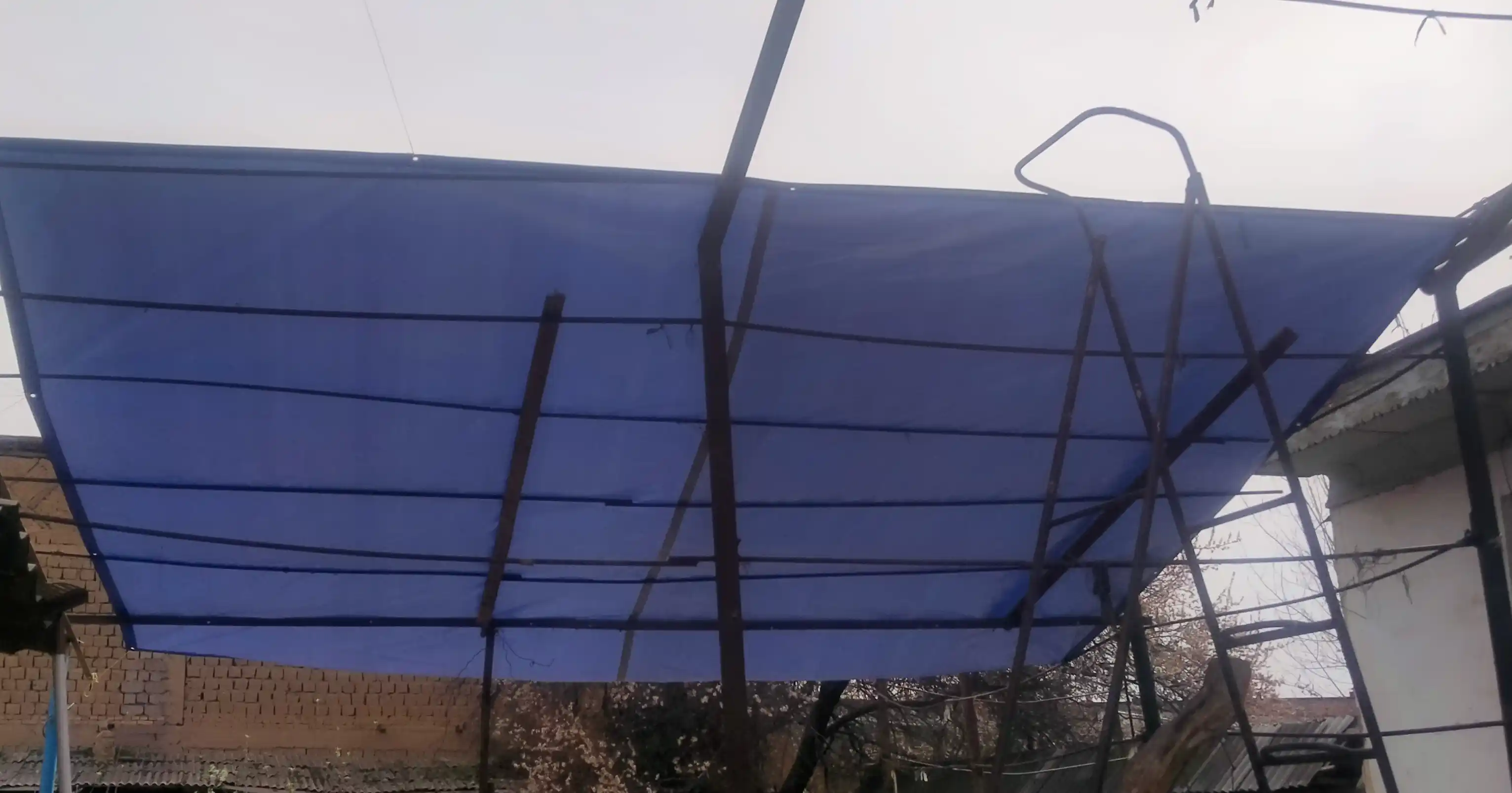 Tent, universal soyabon, himoya g‘ilofi
