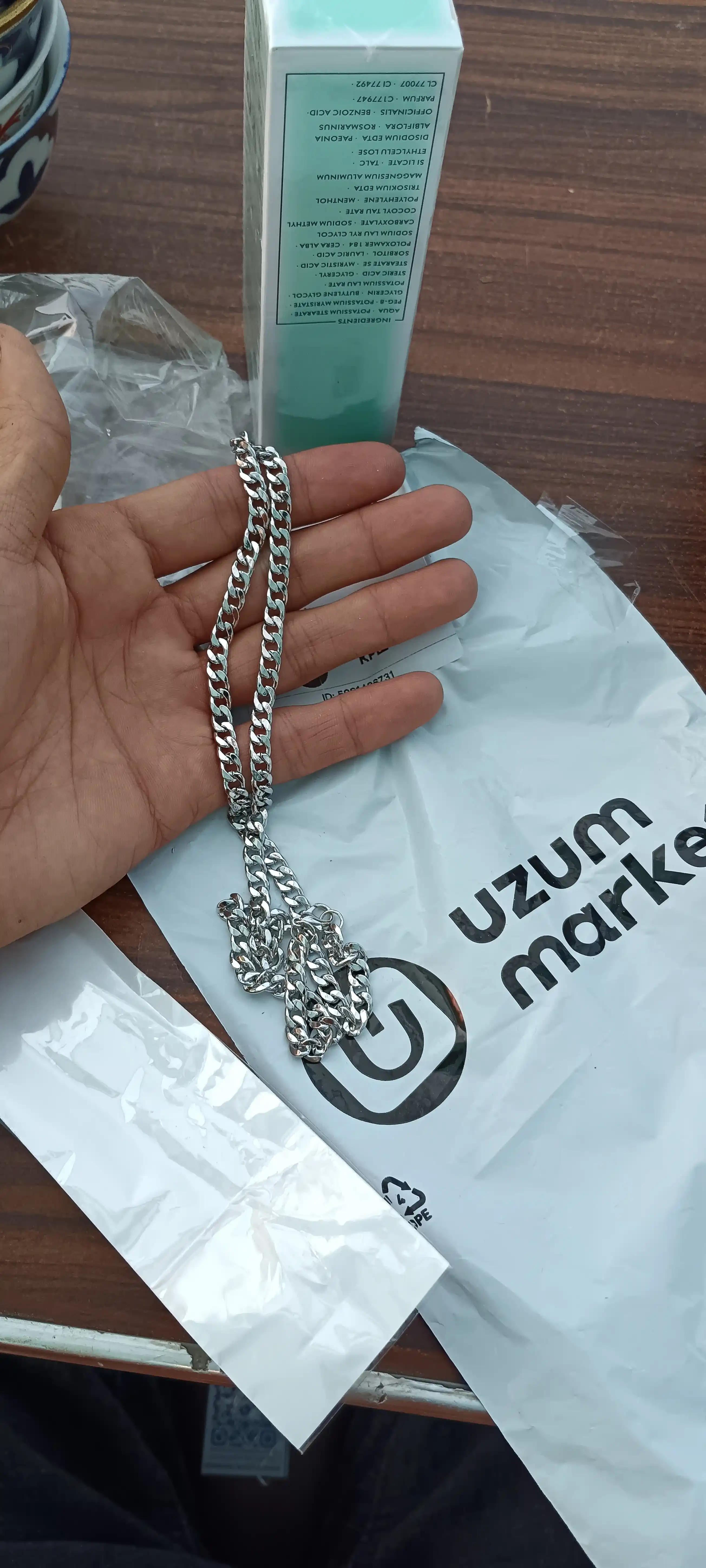 Erkaklar bo'yin zanjiri, sovg'a sifatida bilaguzuk bilan, zanglamaydigan po'latdan