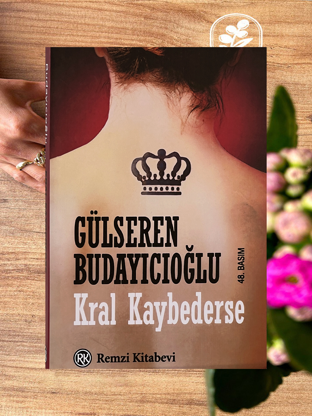 Kitob, "Kral Kaybederse" – Gülseren Budayıcıoğlu - 