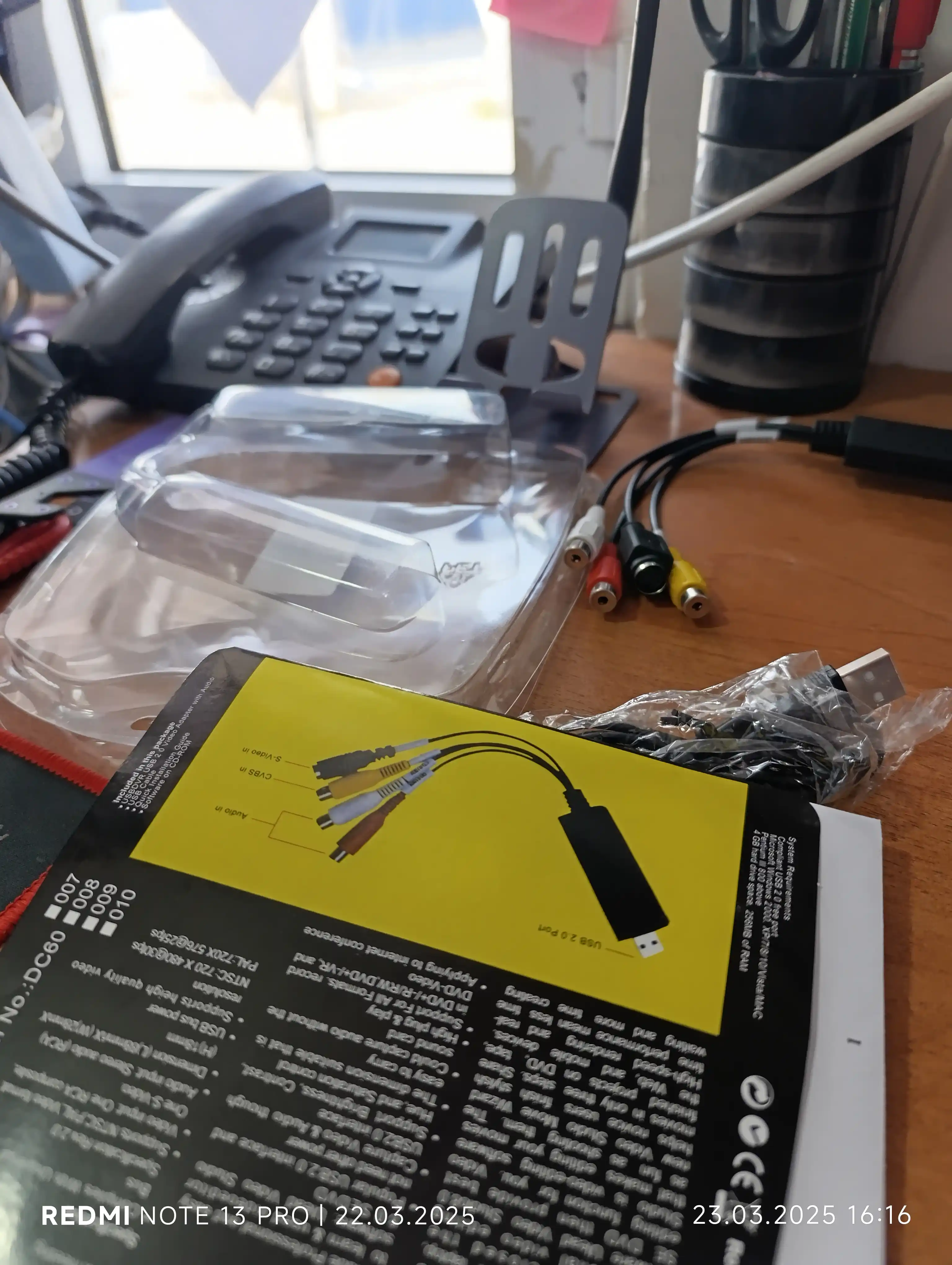 USB video va audio yozib olish va tahrirlash uchun qurilma EasyCAP USB 2.0 USB / AV