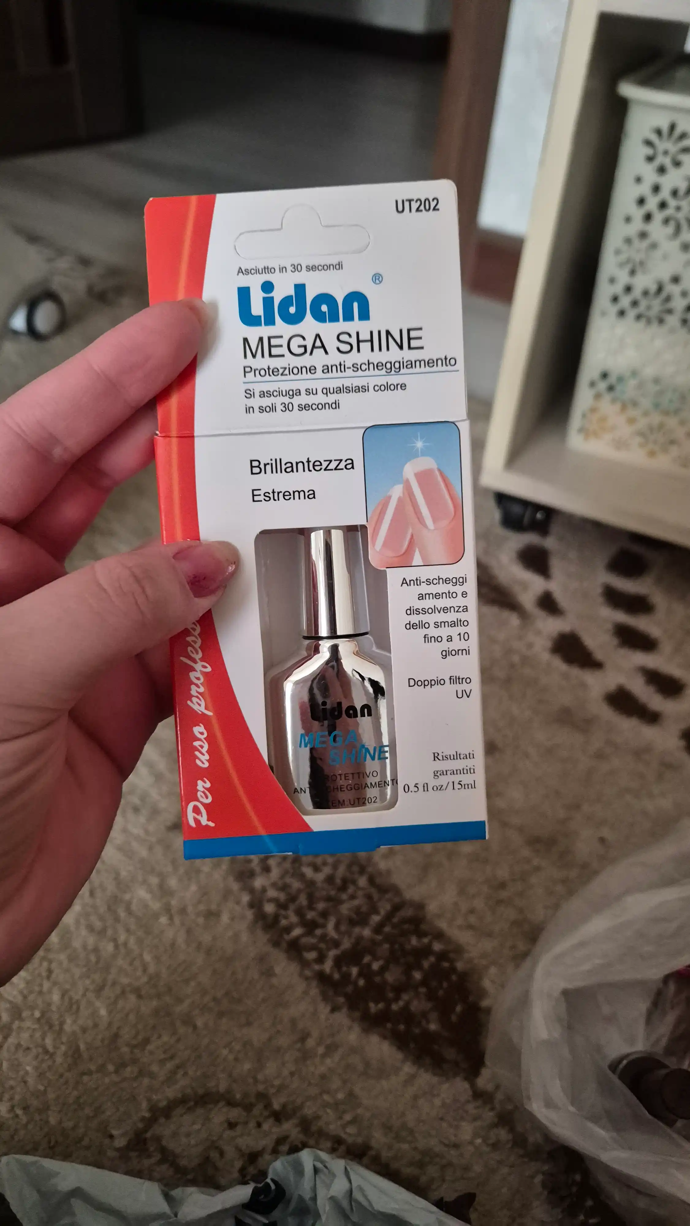 Сушка для лака с глянцевым покрытием "Lidan MEGA SHINE, 15 мл"