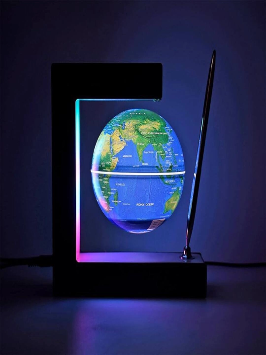 Globus magnitda va havoda aylanadi RGB ranglari bilan