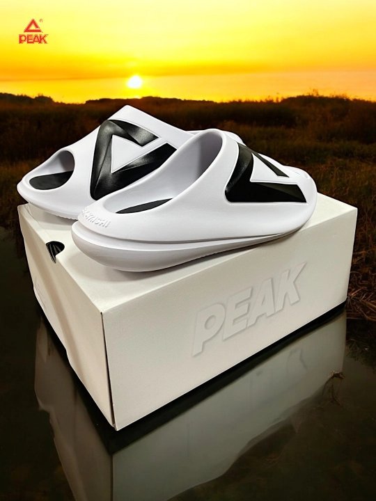 Taichi texnologiyasiga ega PEAK SPORT  taglik shippaklari