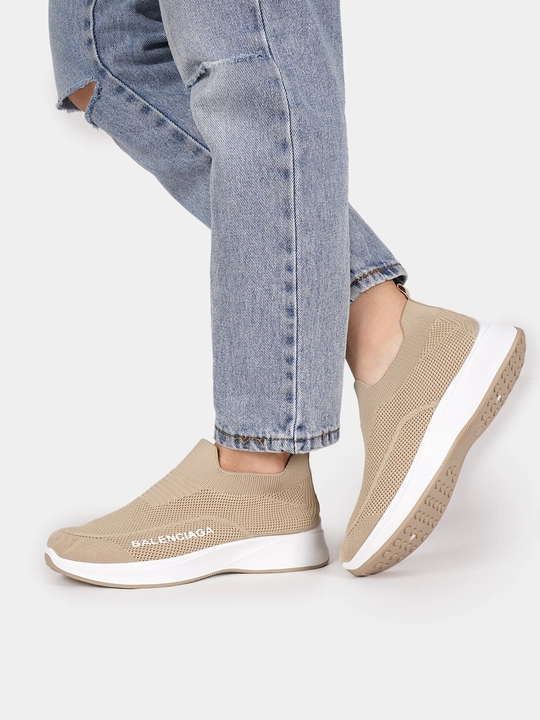 Женские кроссовки, с мягкой подошвой, дышащие, 35-40