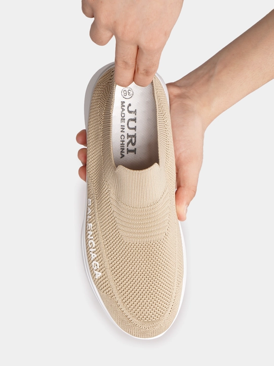 Женские кроссовки, с мягкой подошвой, дышащие, 35-40