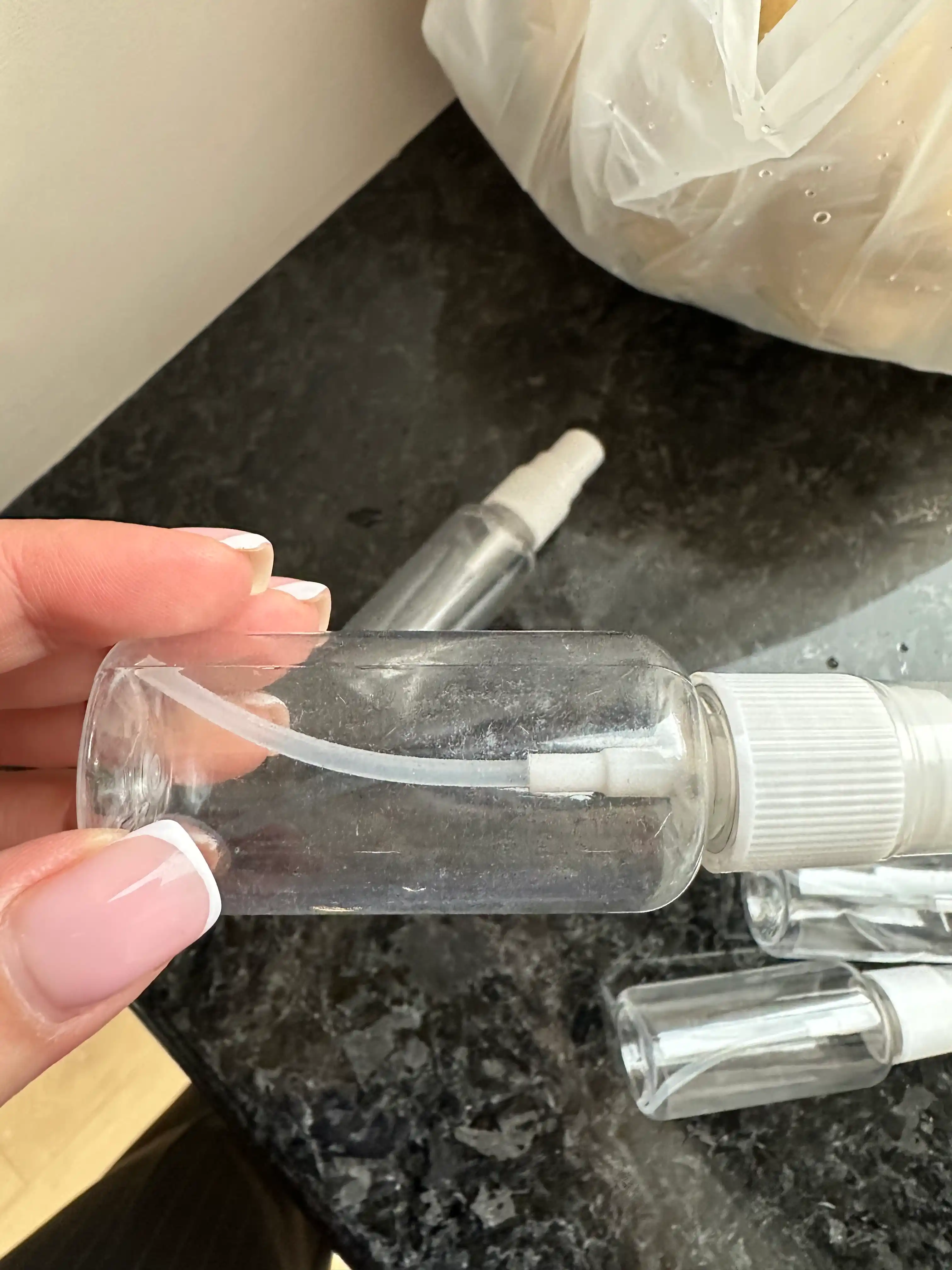 Kosmetik flakon, purkagichli, 30, 50, 60, 80, 100, 120, 150, 200, 250 ml