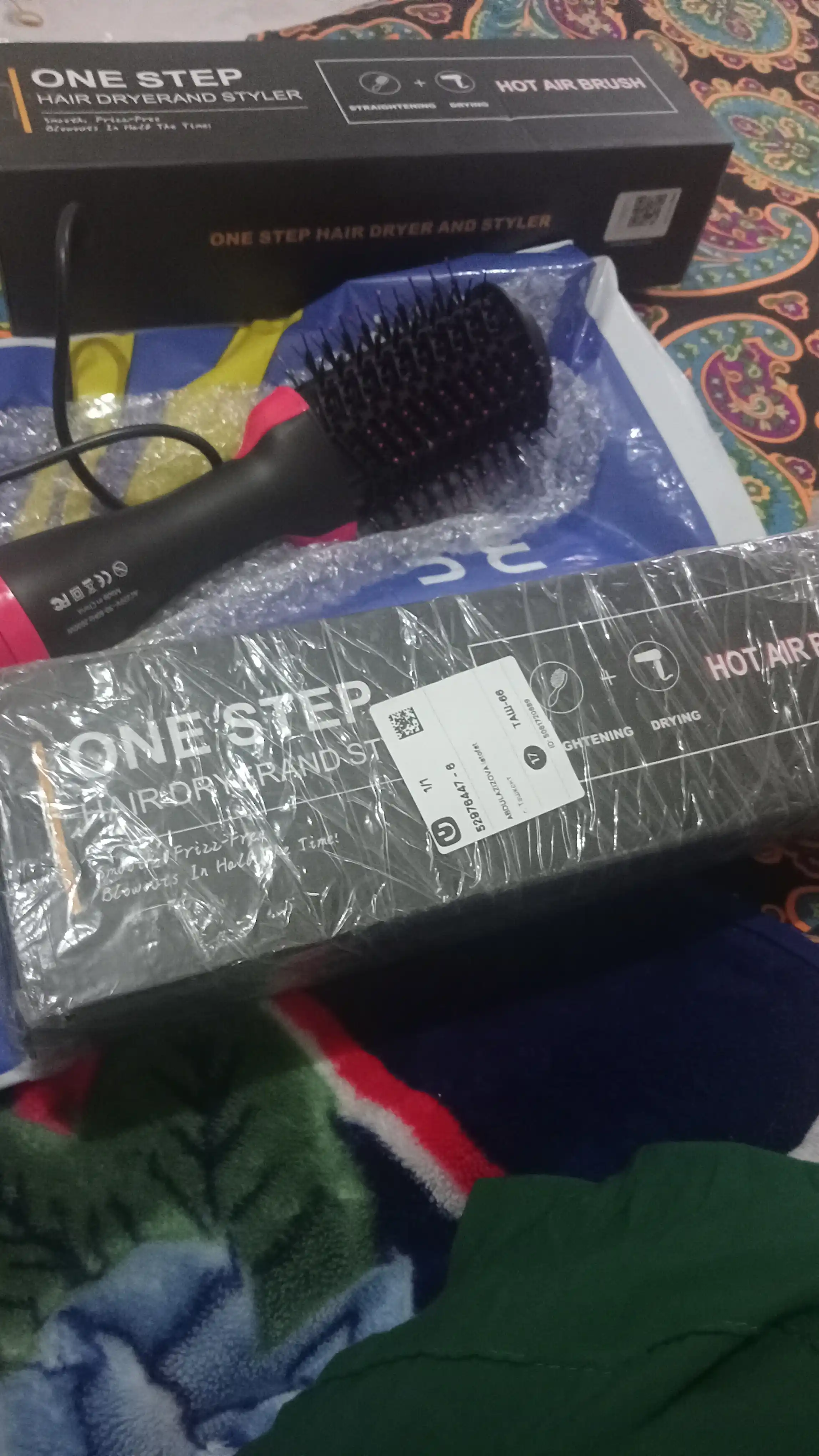 Fen, Soch turmaklash uchun taroq fen, soch quritgich One Step, 3 tasi 1 da