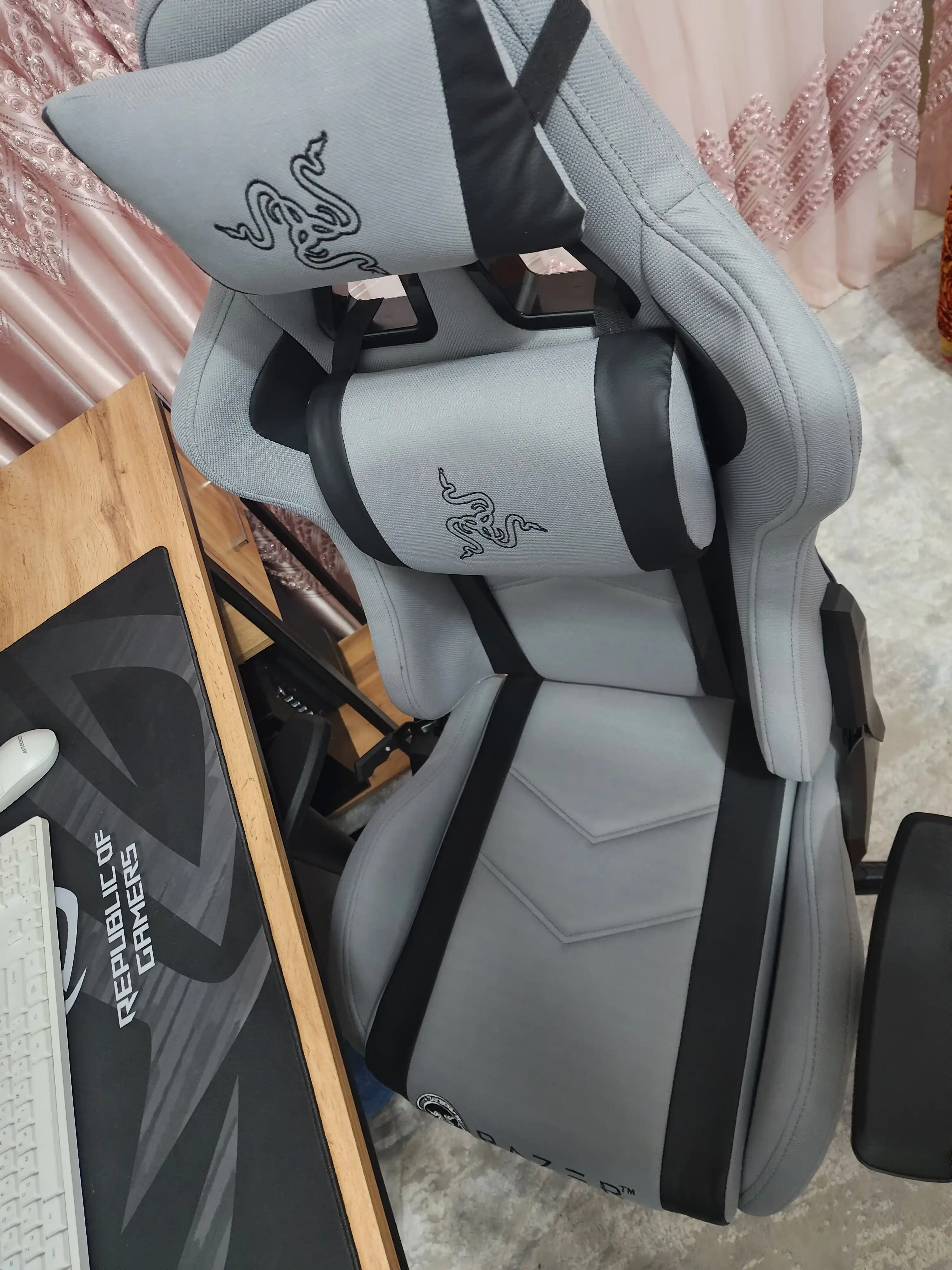 Компьютерное игровое кресло