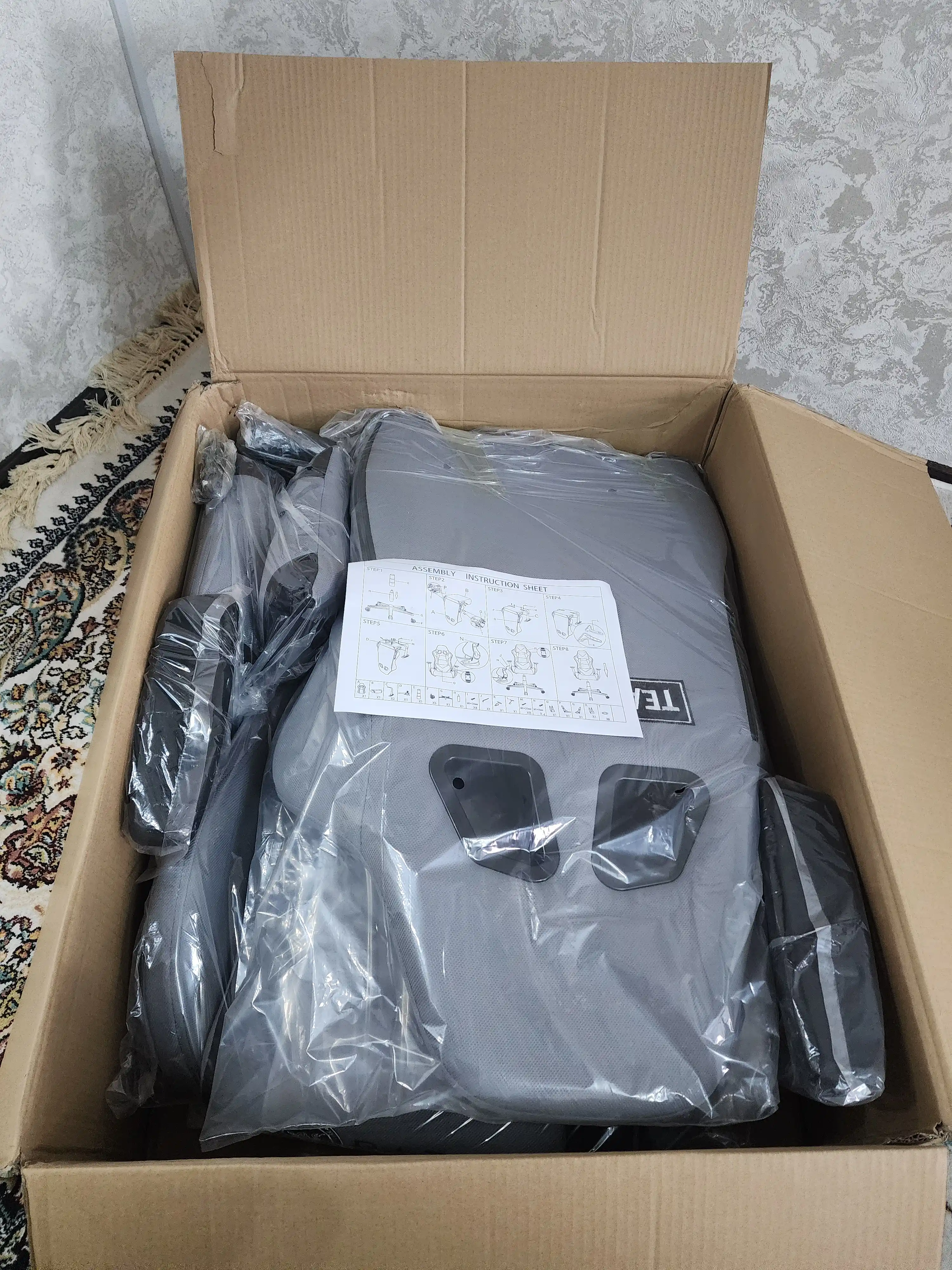 Компьютерное игровое кресло