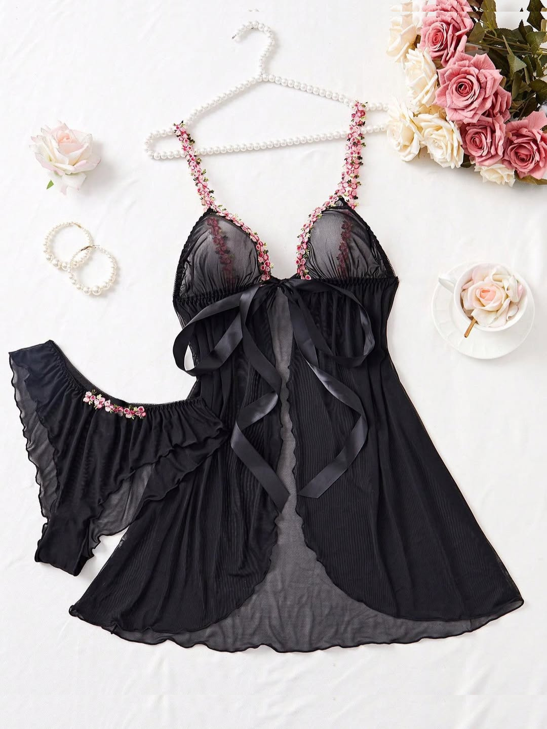 Seks qiz shempanzee Ayollar kiyimidagi erkaklar porno rasmlar