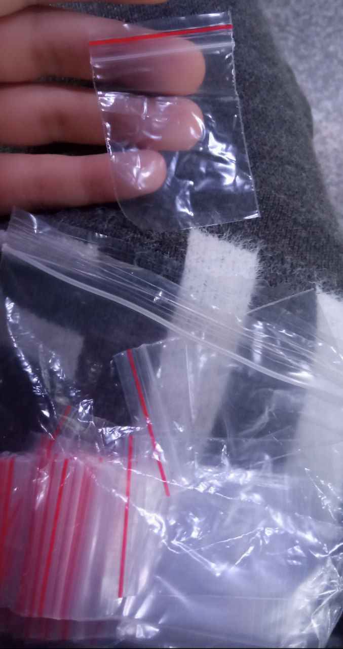 Zamokli paketlar, Zip lock