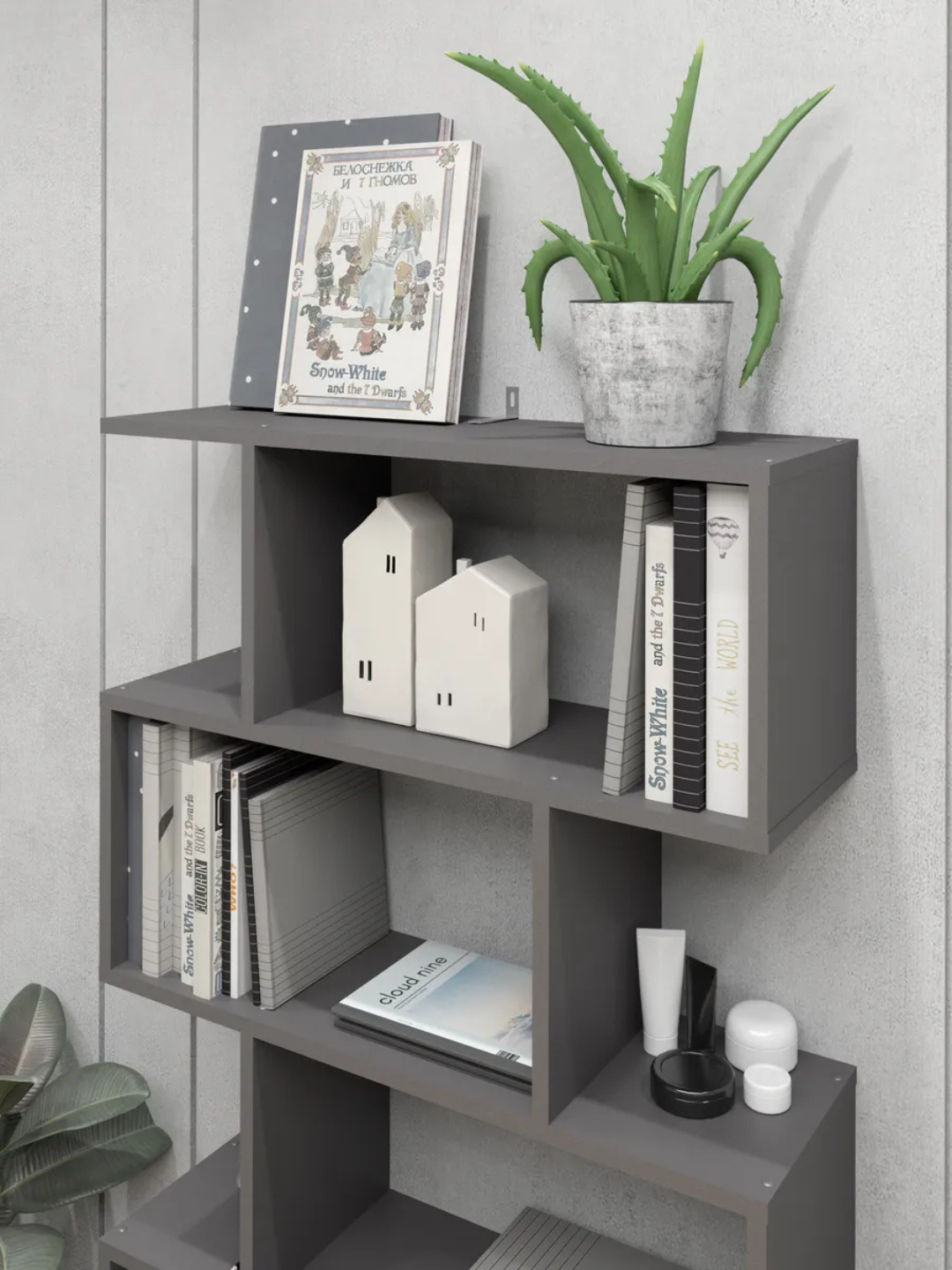 Semiz qizlar külot ichida mushuk ustida cums