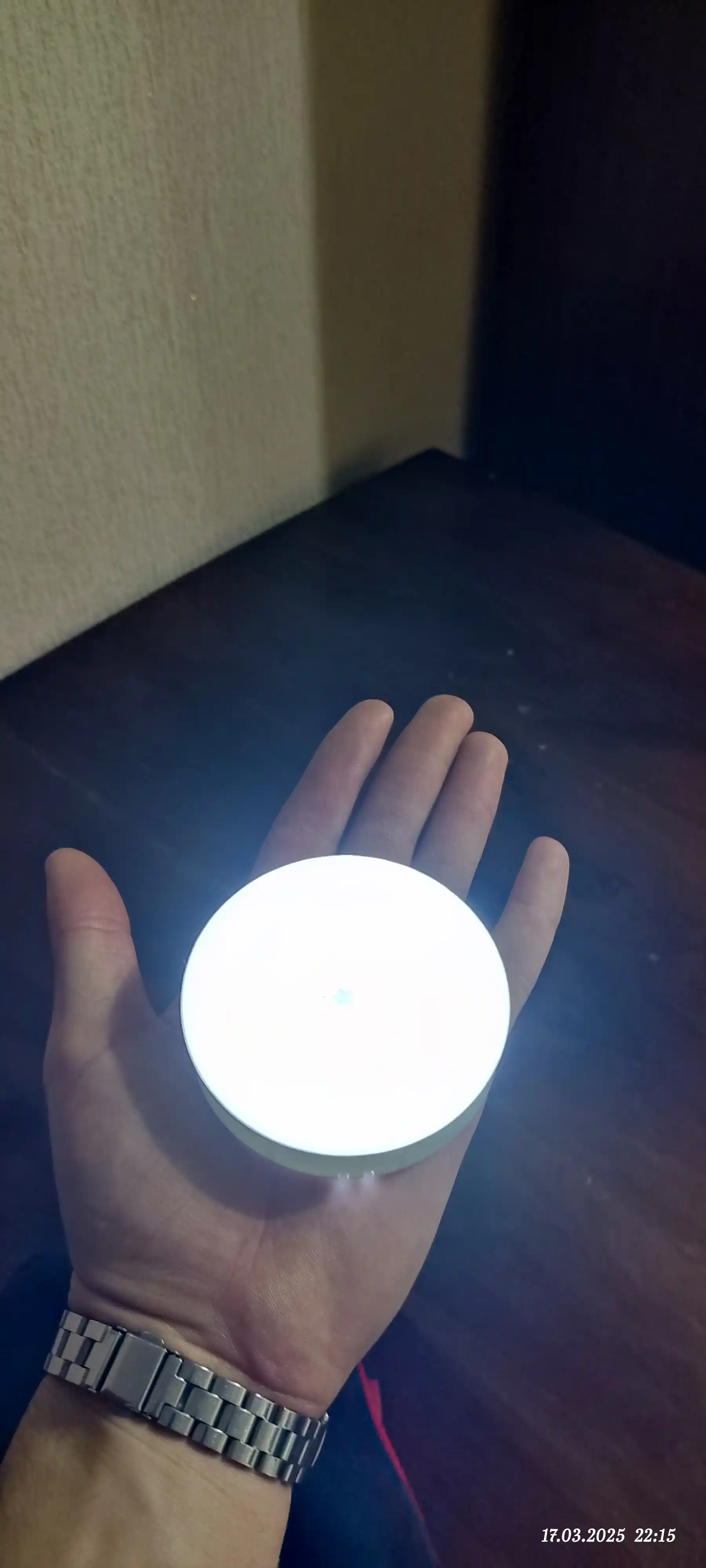 Simsiz LED chiroq, tungi yorug'lik, harakat sensori bilan chiroq, tungi lampa, svetilnik