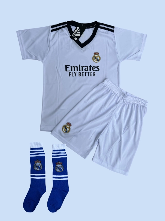 Bolalar uchun formalar mayka shortik futbolka realmadrid.city. husanov. barselona. al nasr