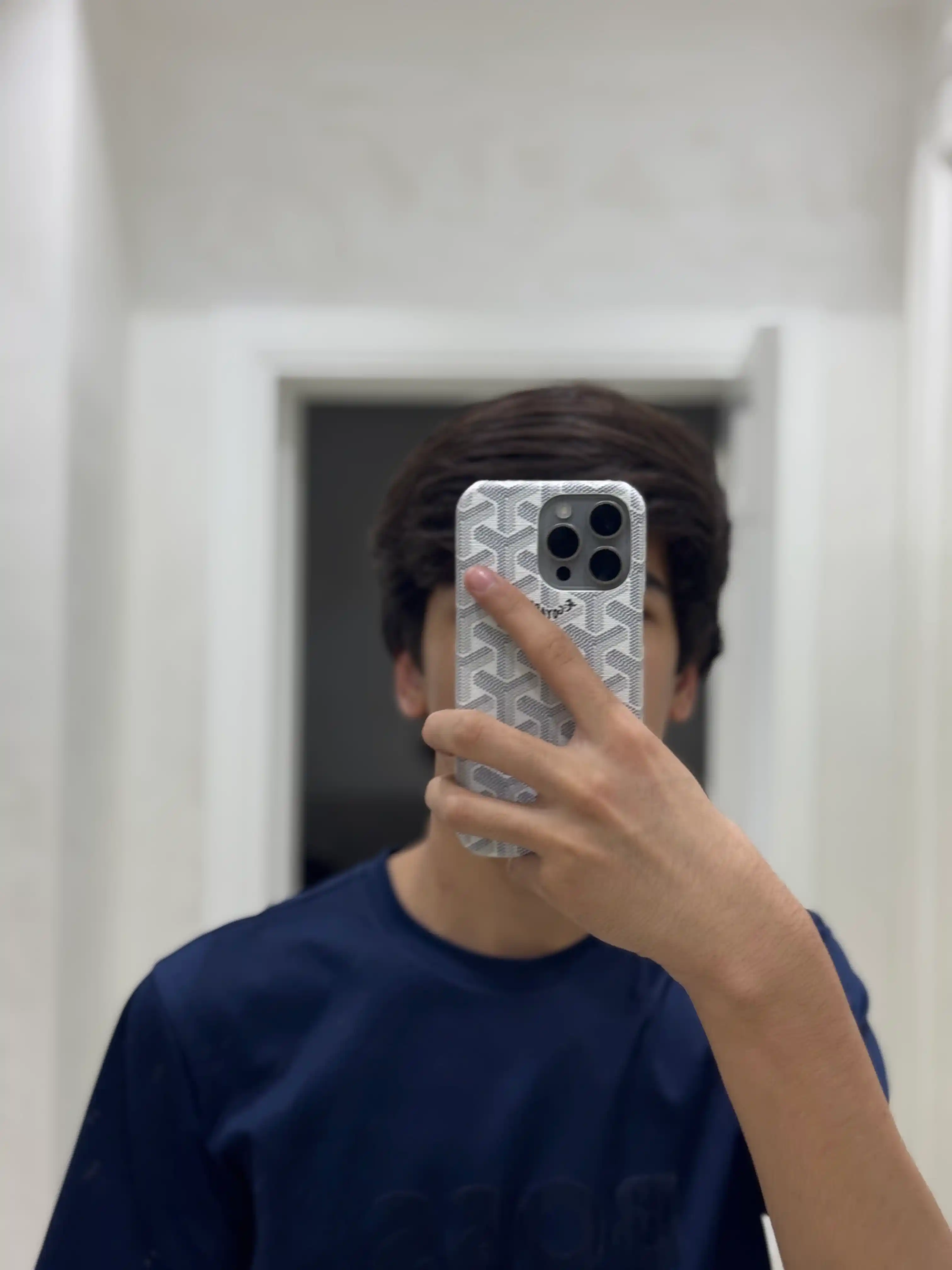 IPhone 14, 15, 16 Pro, ProMax, Plus uchun g'ilof Goyard