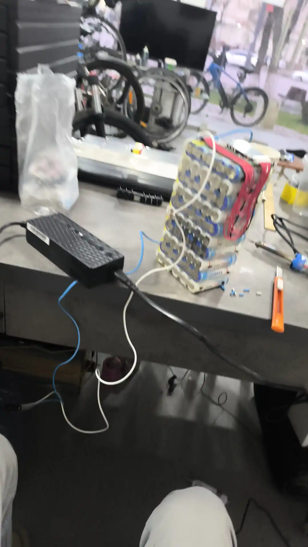 Simsiz nuqtali payvandlash apparati AWithZ H1