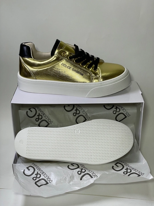 Ayollar uchun krossovkalar DOLCE GABBNA - 