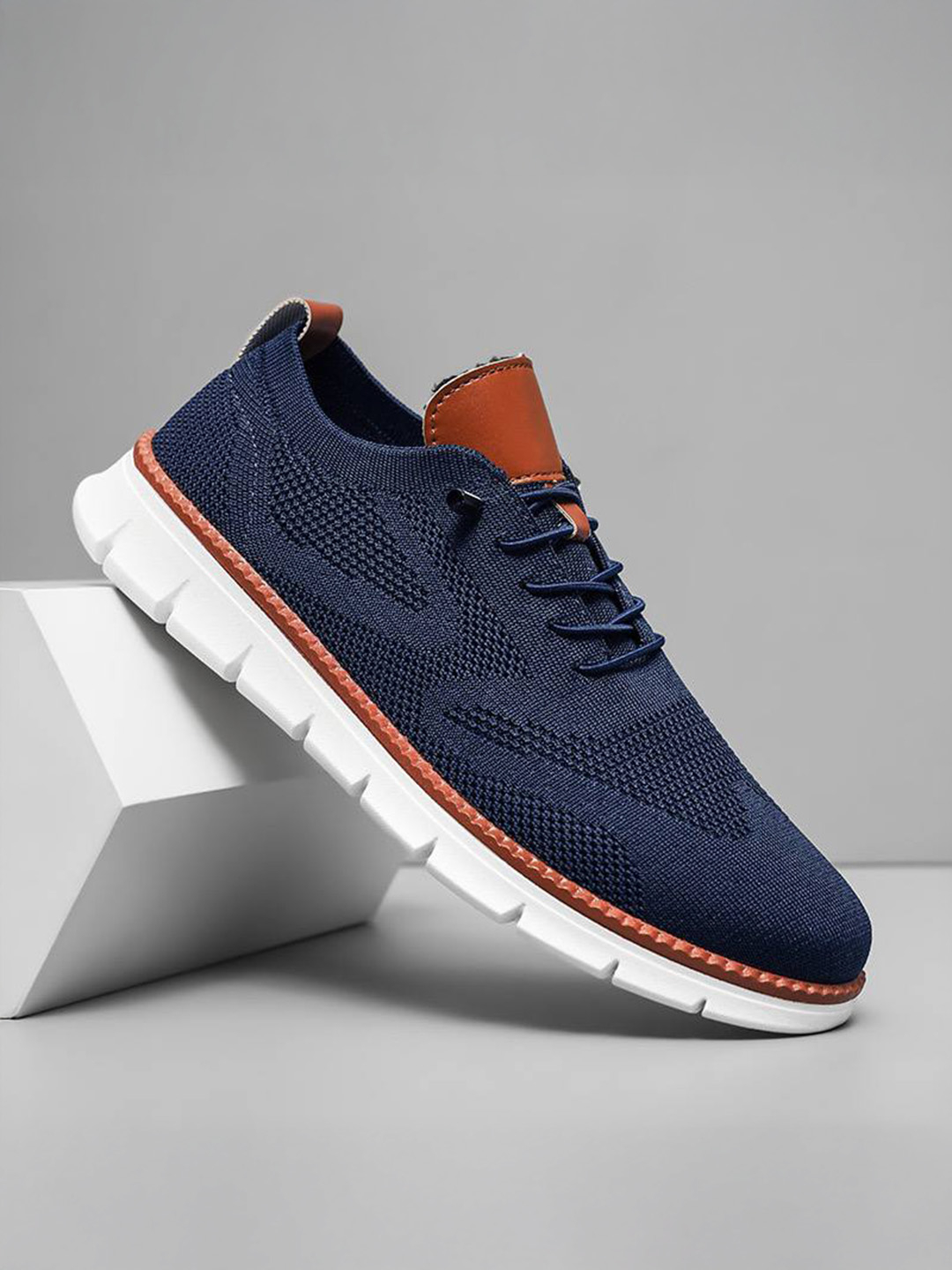 Butts Yetuk, jingalak ayollarning porno suratlari