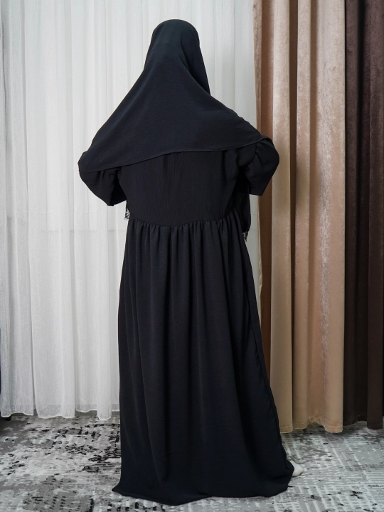 Abaya ko‘ylagi, himar, joynamoz, tasbeh, karobka va lentali sovg‘a to‘plami