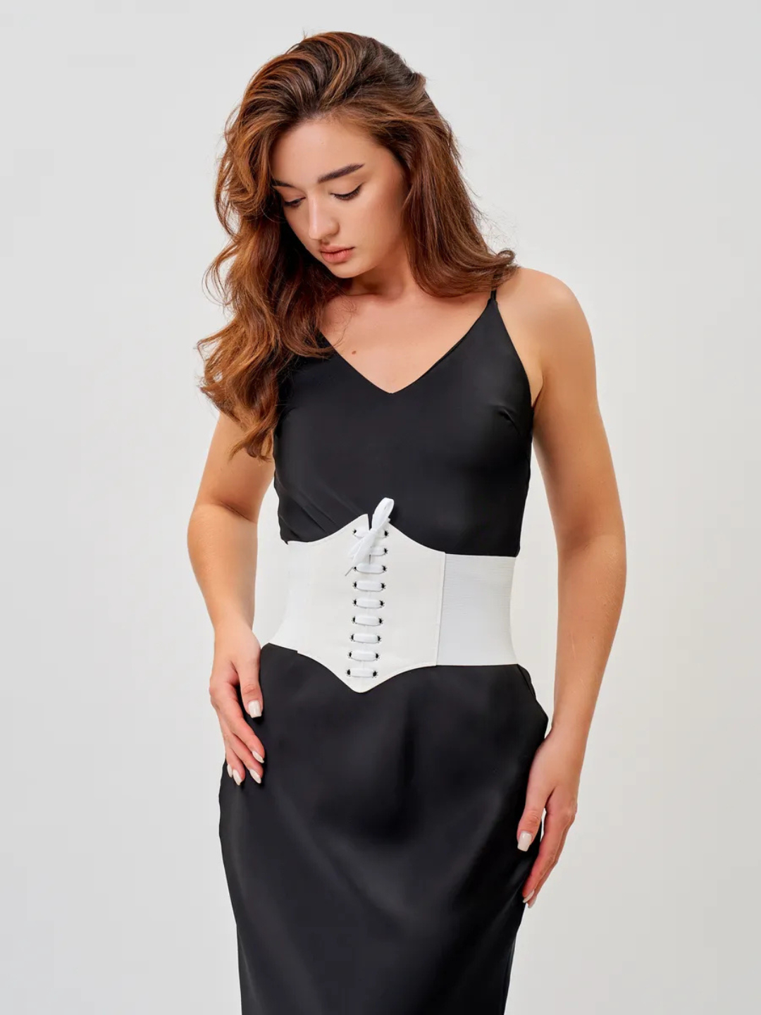 Kiyim ostida korinadi