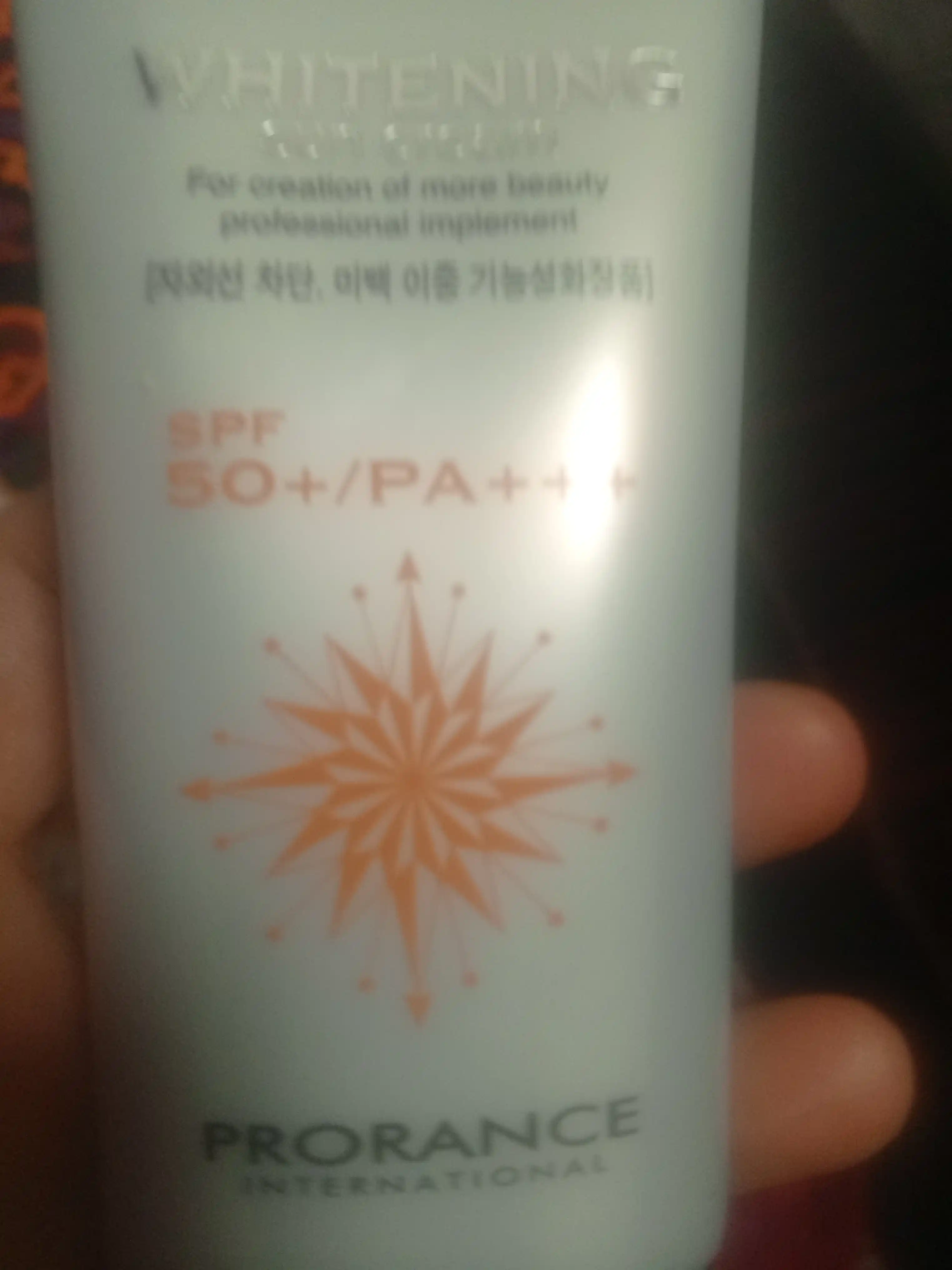 Quyoshdan himoya oqartiruvchi krem Prorance Whitening SPF 50+ PA+++, 70 ml