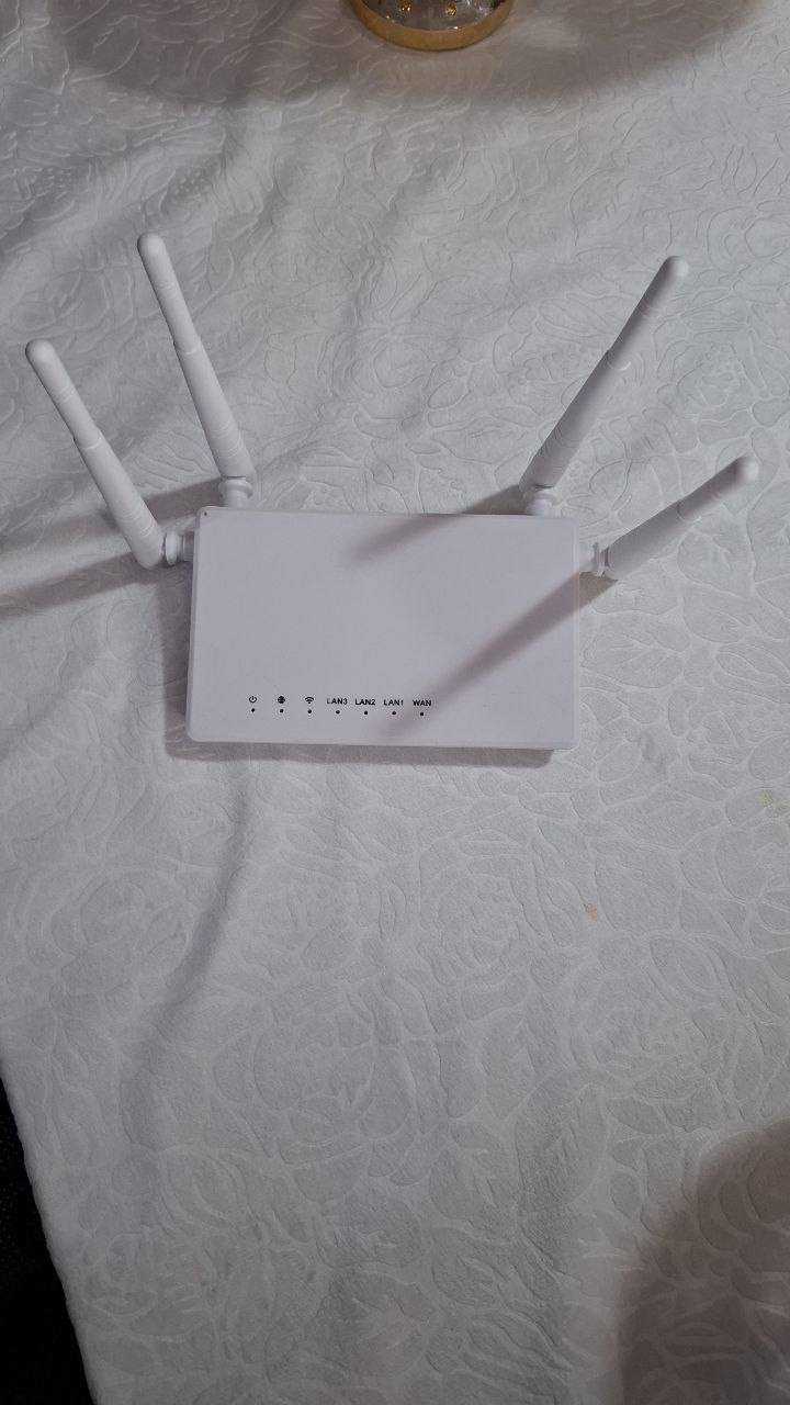 Роутер Wi Fi 2.4G, усилитель сигнала