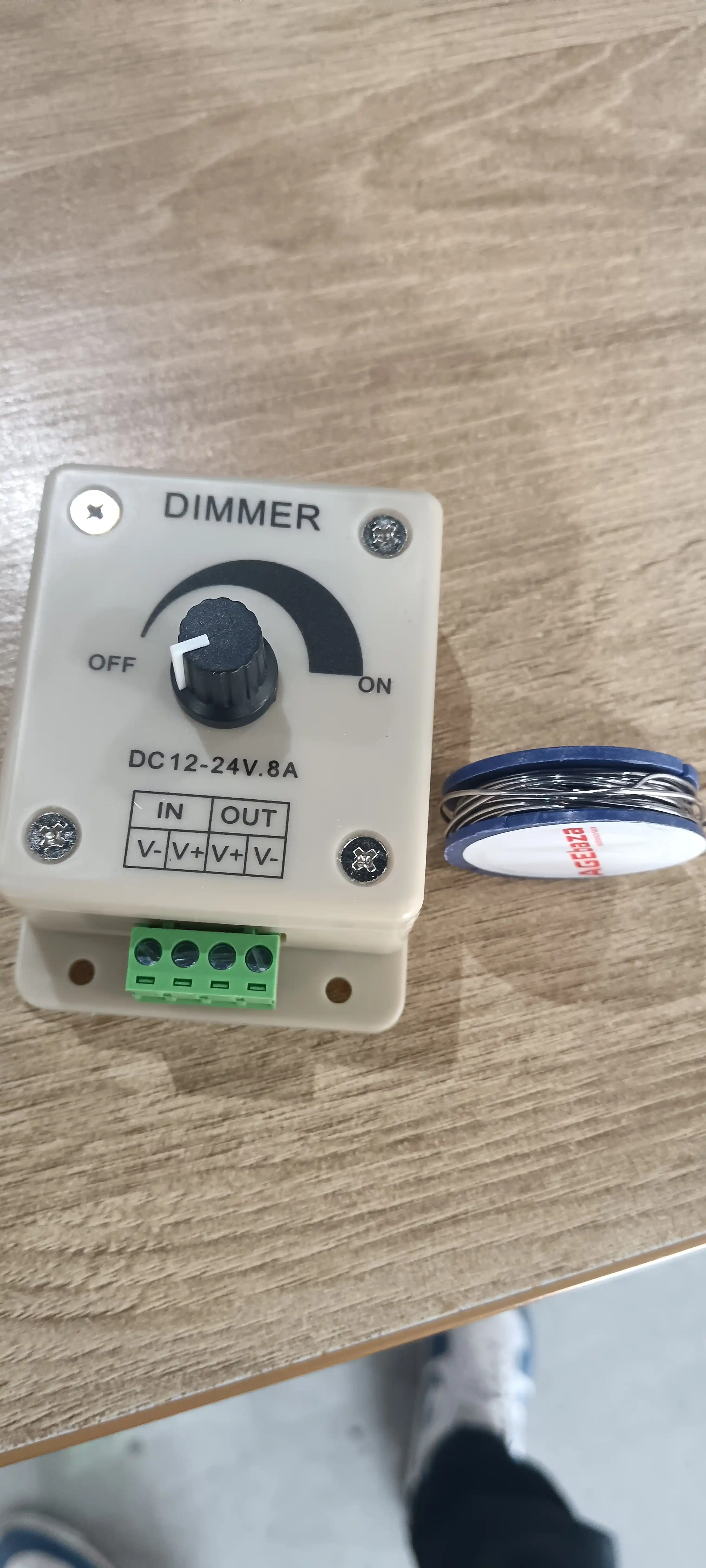 Dimmer CDM08AESB 8A 96W 12V vintli klemmalar bilan, LED DC 12-24V