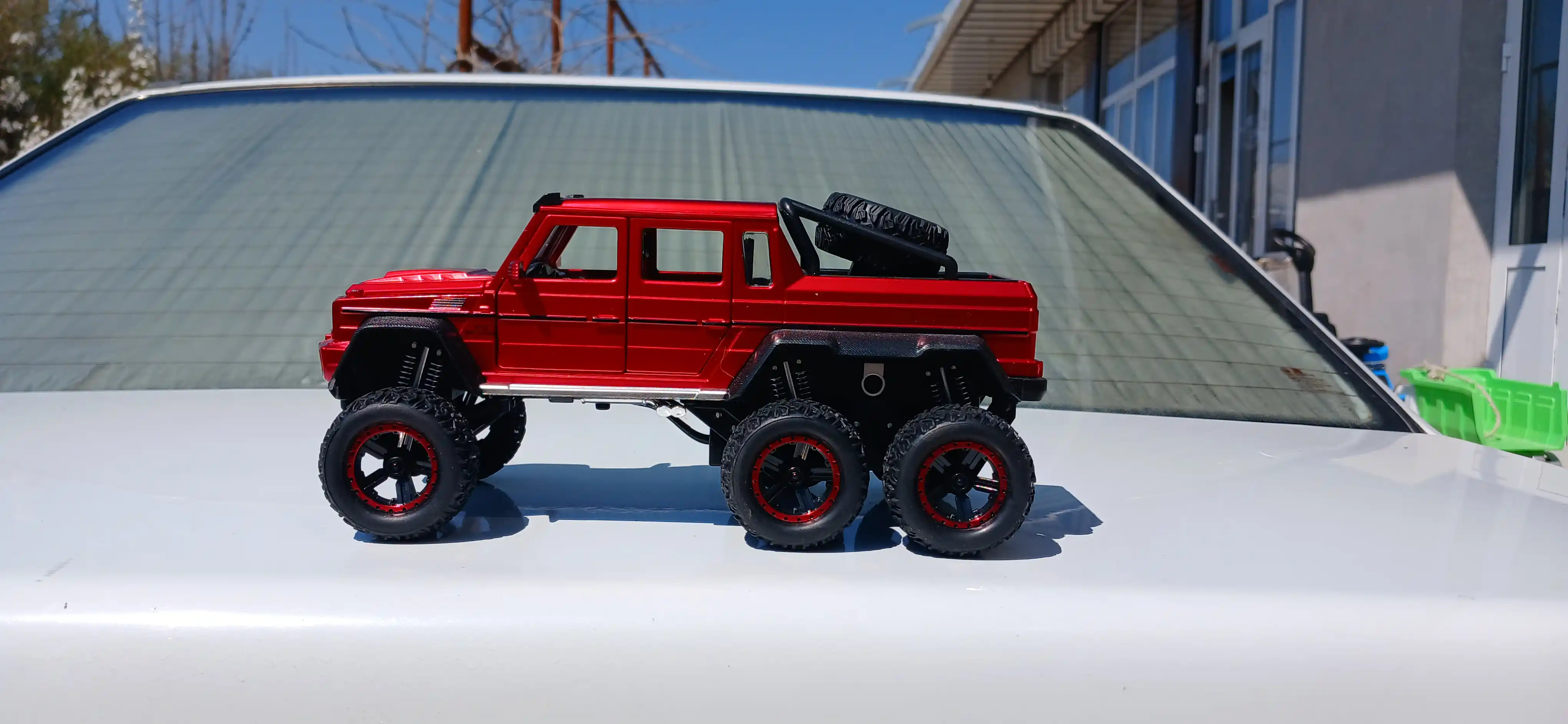 FIDGO avtomobil modeli, Mercedes G63 AMG 6x6