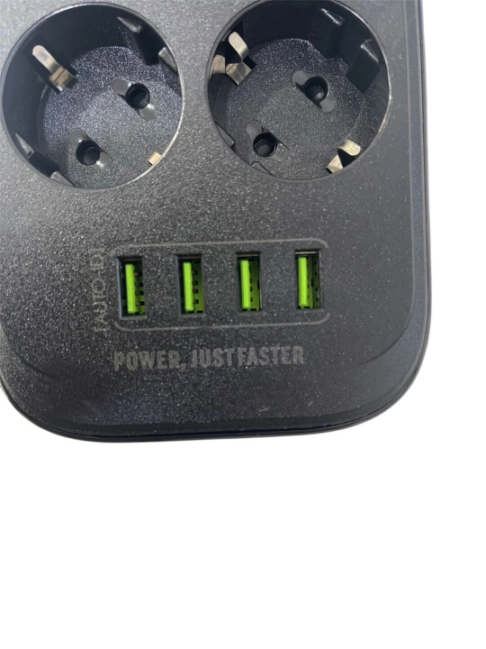 Удлинитель, 3 метра, 4 порта USB, 6 розеток