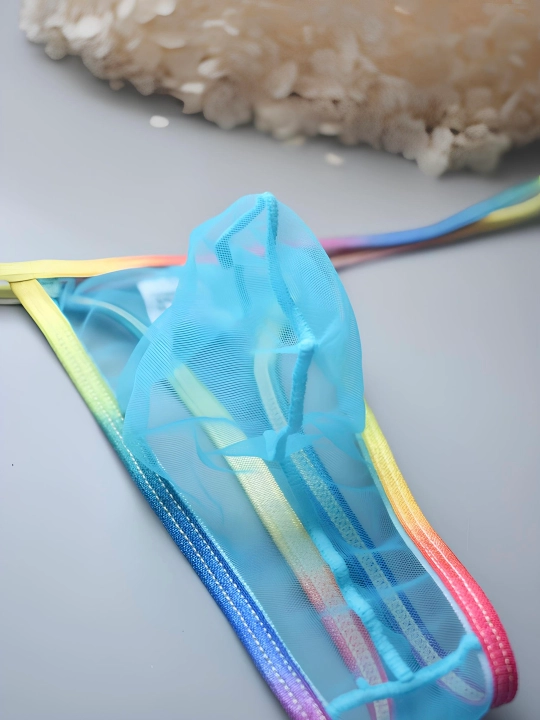 Erkaklar stringasi, shaffof