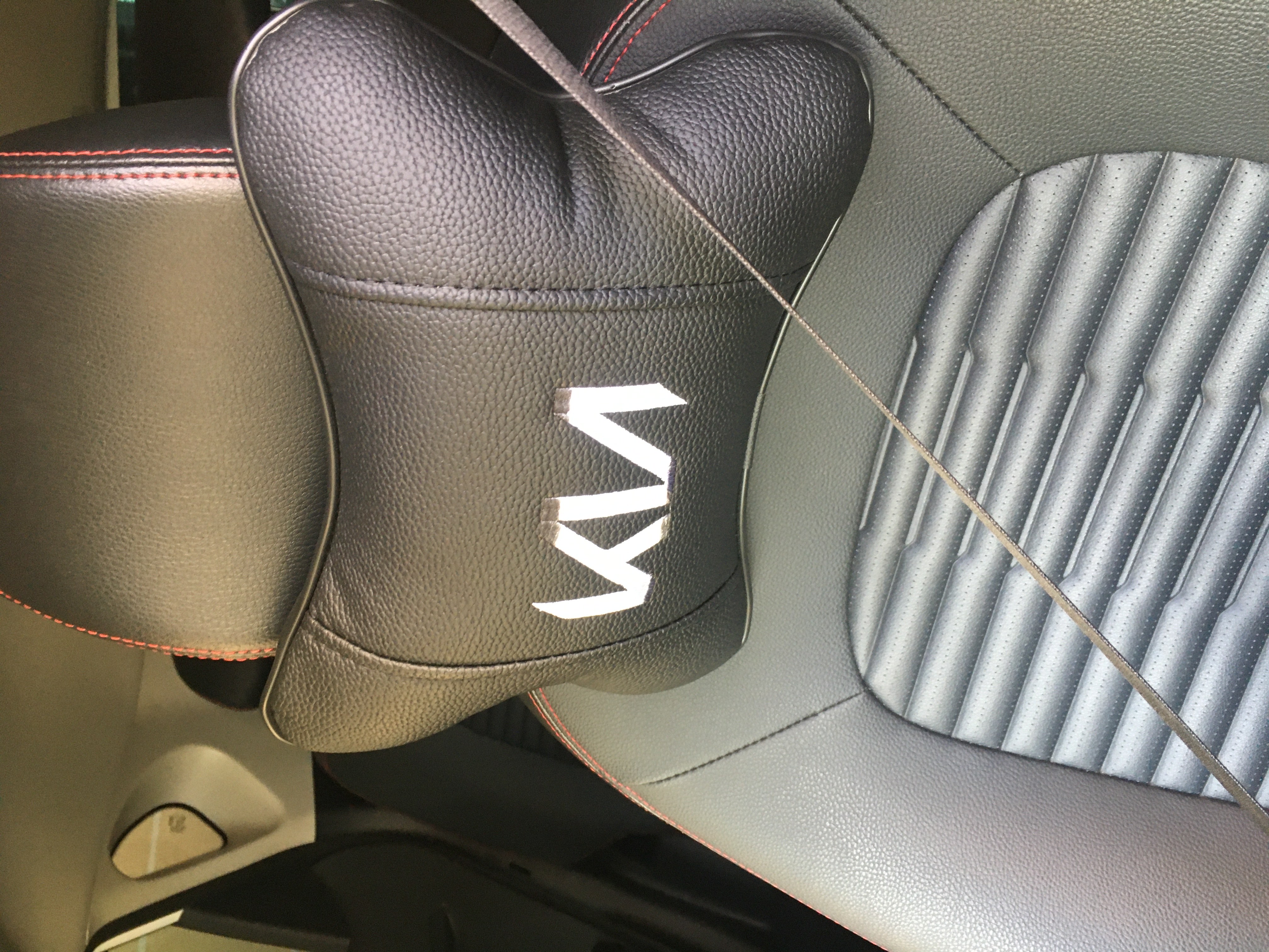 Avtomobil boshi uchun yostiqсhalar BYD, Jetour, Chevrolet, 2 dona