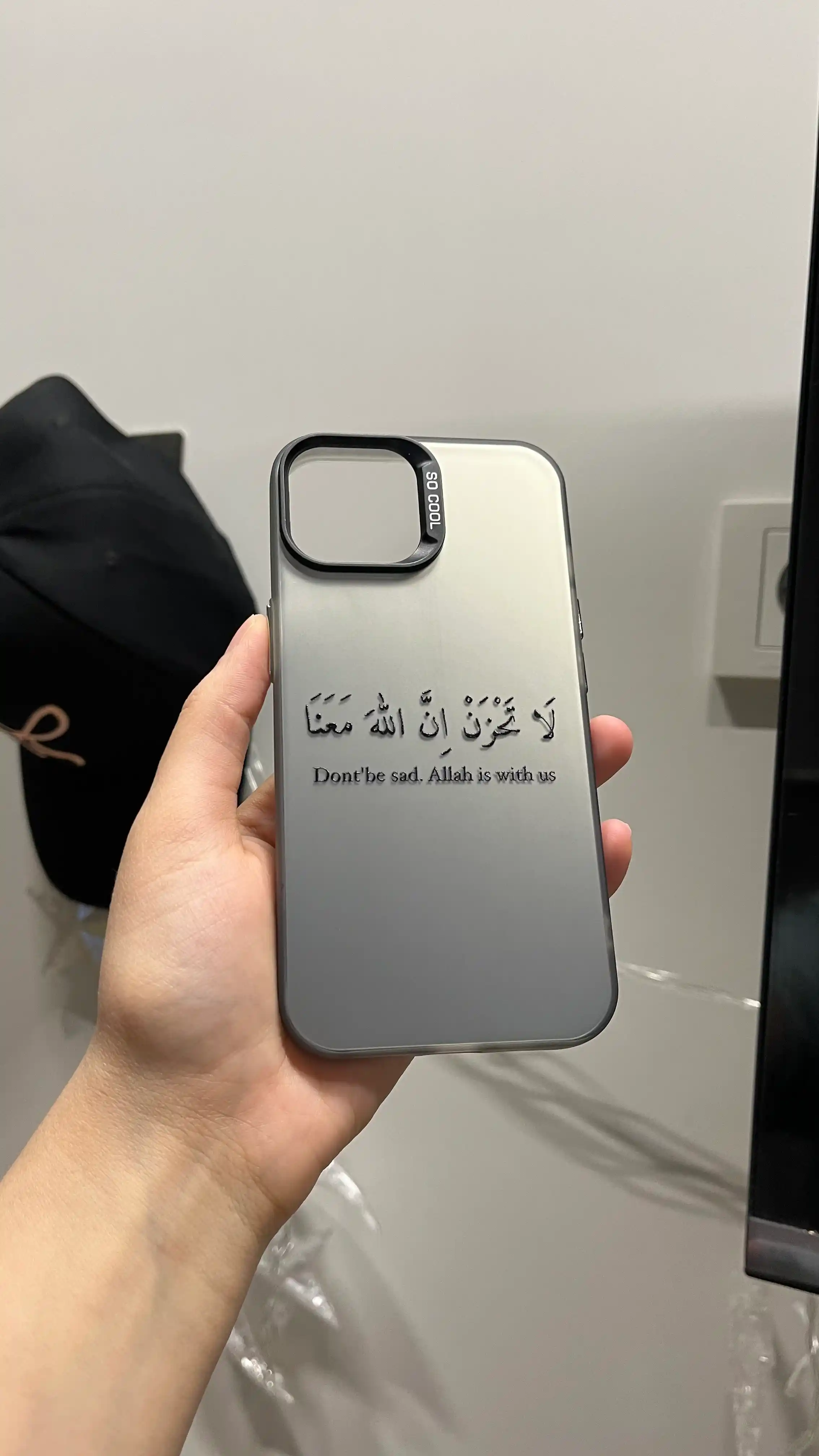 iPhone 12, 13, 14, 15, 16 Pro, Pro Max uchun silikon g‘ilof