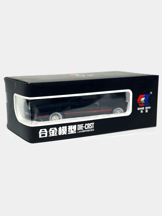 Металлическая игрушечная машинка Mercedes-Benz AMG 6.3, Nissan Skyline, "Jinlifang" 1:24
