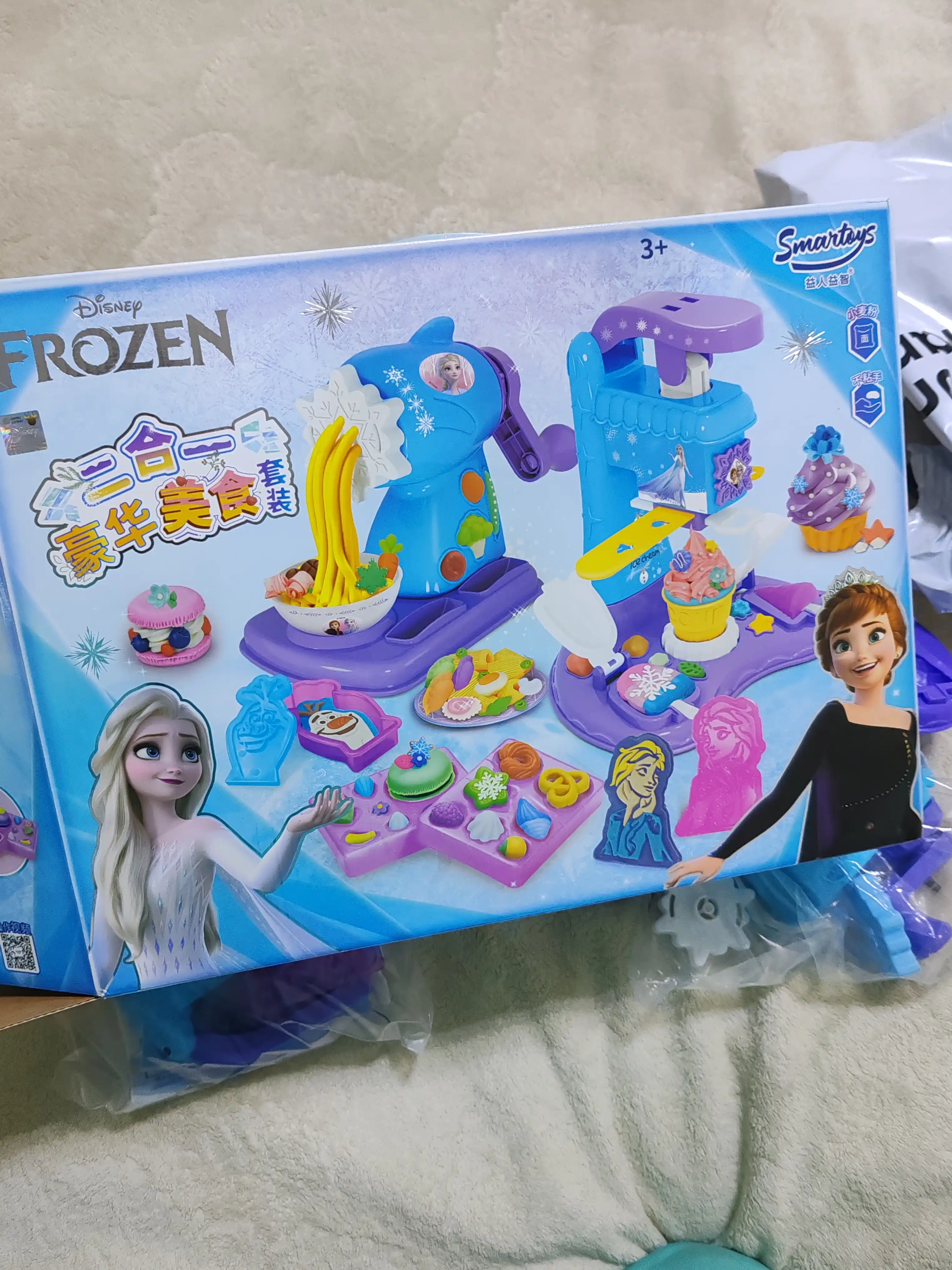 Набор мягкого пластилина Play-Doh Холодное сердце, набор для лепки десертов
