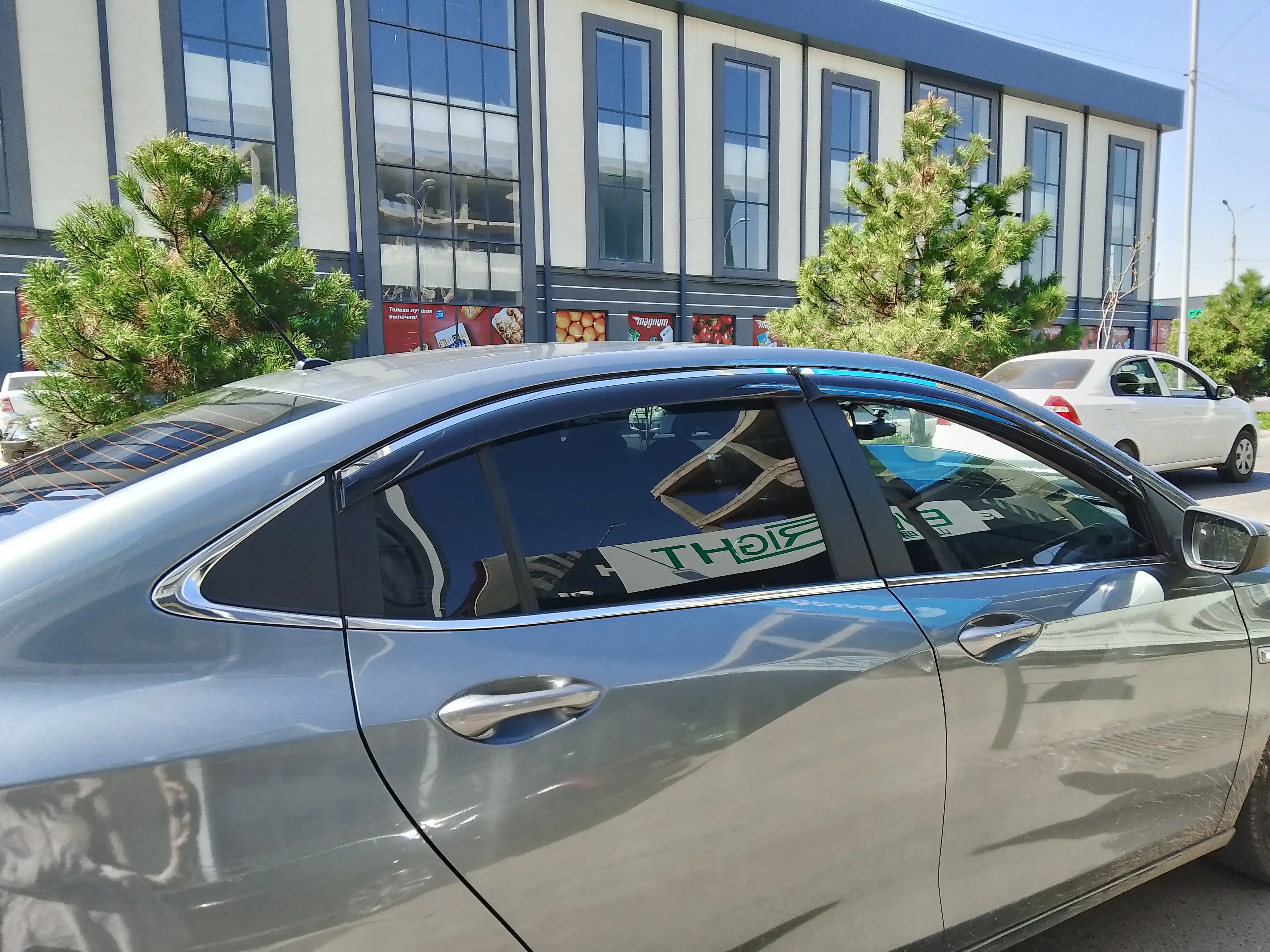 Дефлекторы боковых окон, ветровики Chevrolet, BYD, KIA, JETOUR, LEAPMOTOR, LIXIANG, никель