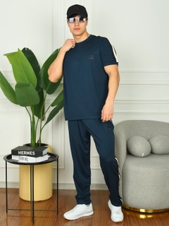 Toʻq yashil