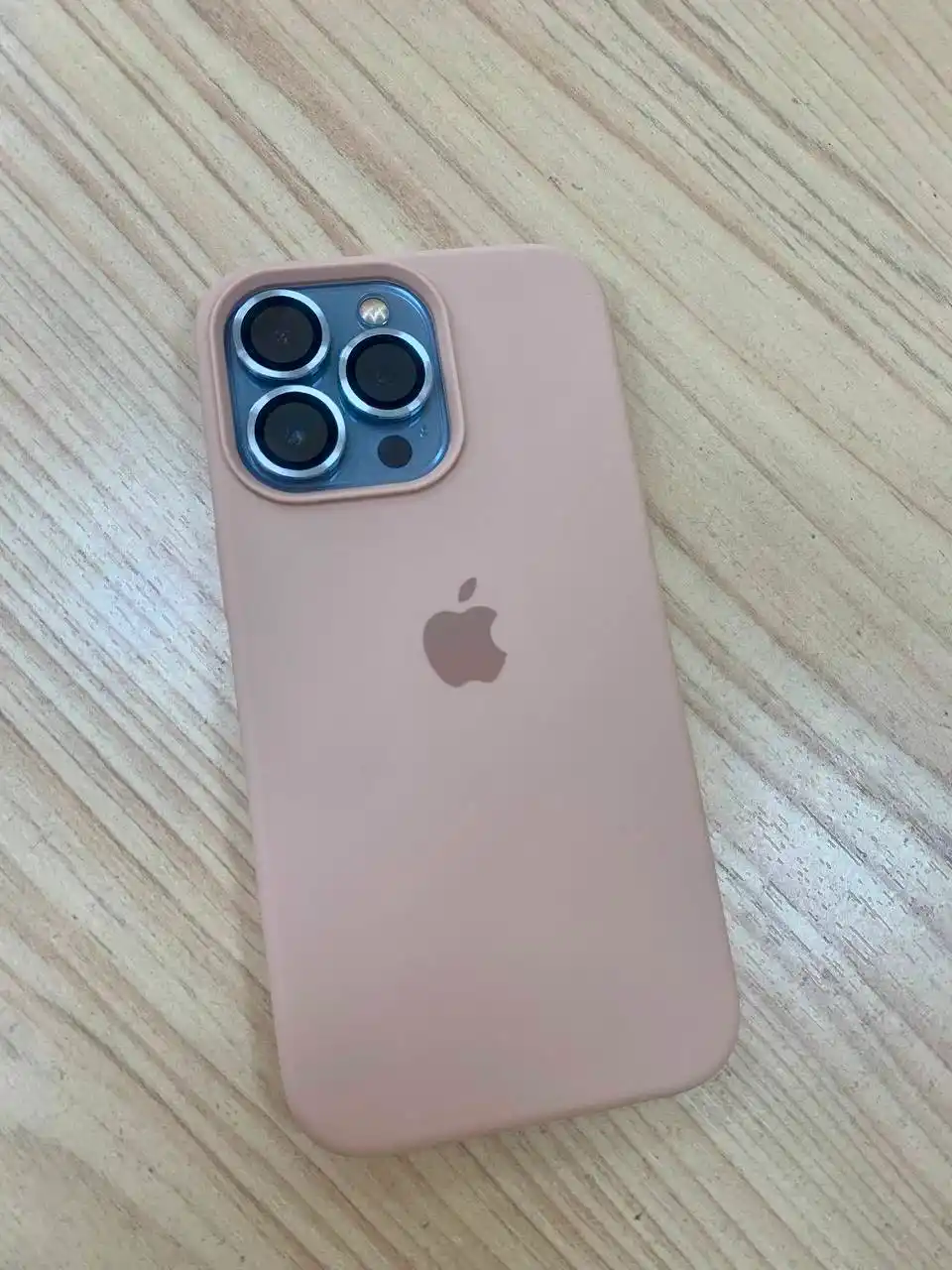 Чехол для iPhone 11, 12 , 13, 14, 15, Pro/Pro Max, силиконовый, ударостойкий