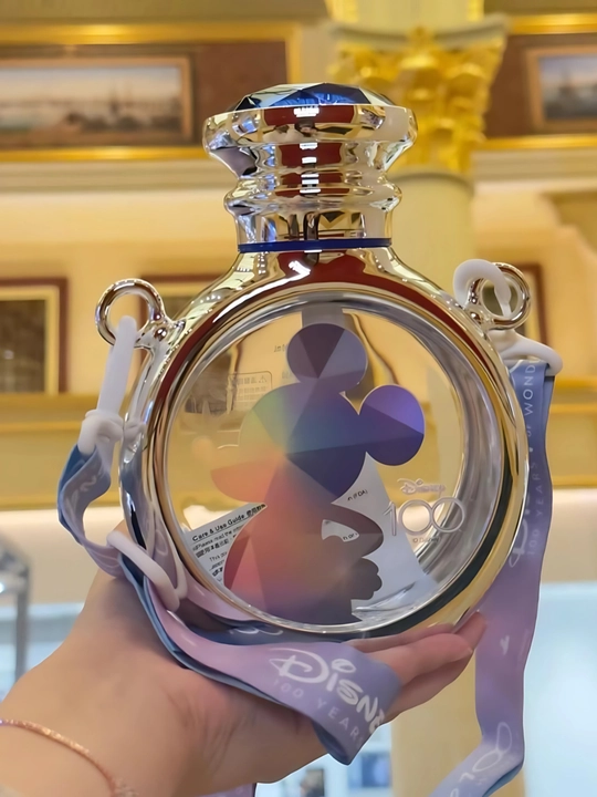 Коллекционная бутылка Disney 100 лет, 580 мл — Limited Diamond Edition Mickey / Minnie / Lotso