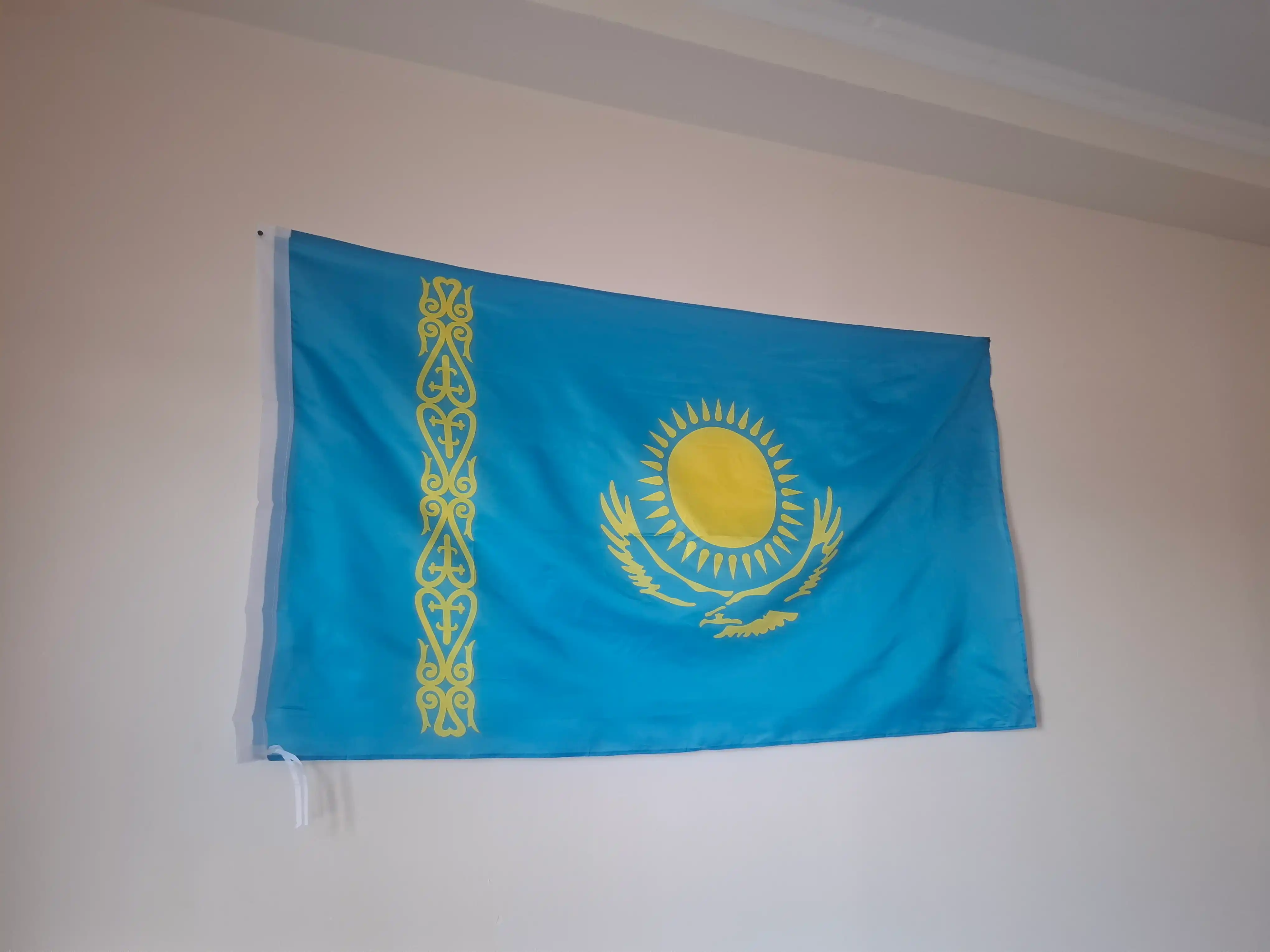 O‘zbekiston va boshqa davlatlar bayroqlari, ofis uchun, 150 * 90 sm