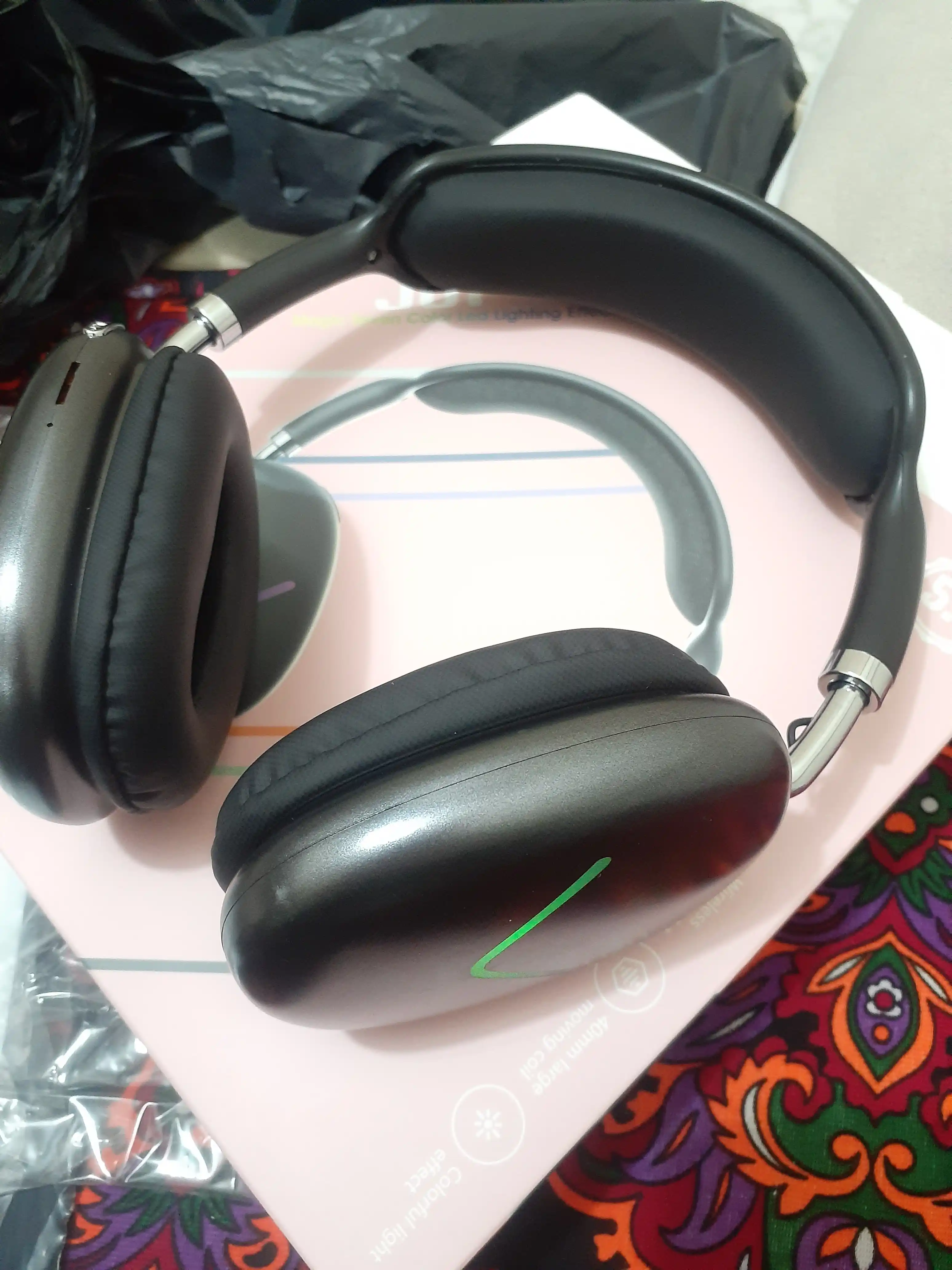 Simsiz quloqchinlar "P9 Bluetooth", "Pods Max RGB AP J01", mikrofon bilan
