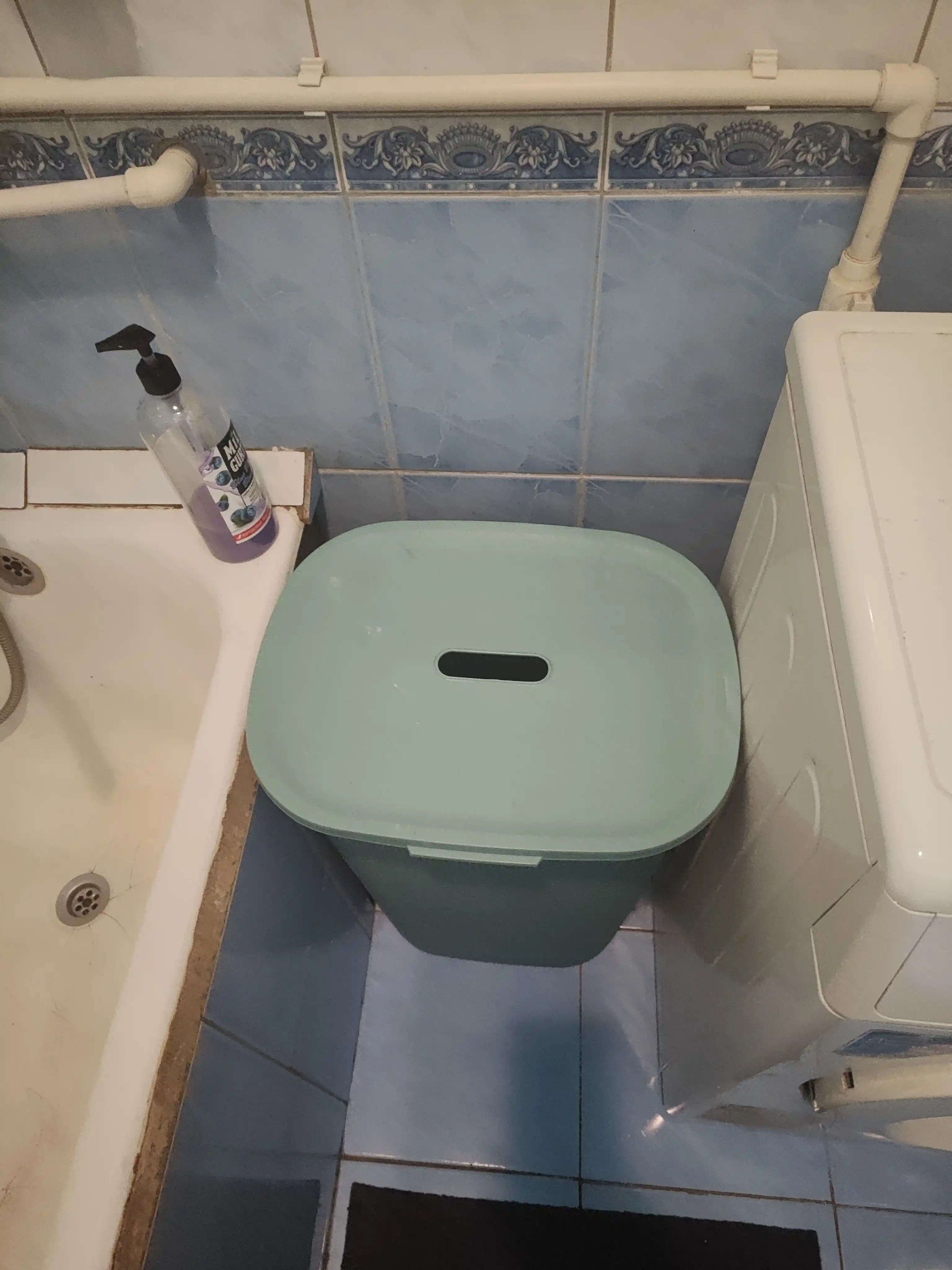 Kir va kiyimlar uchun universal savat, 45 va 60 litrli